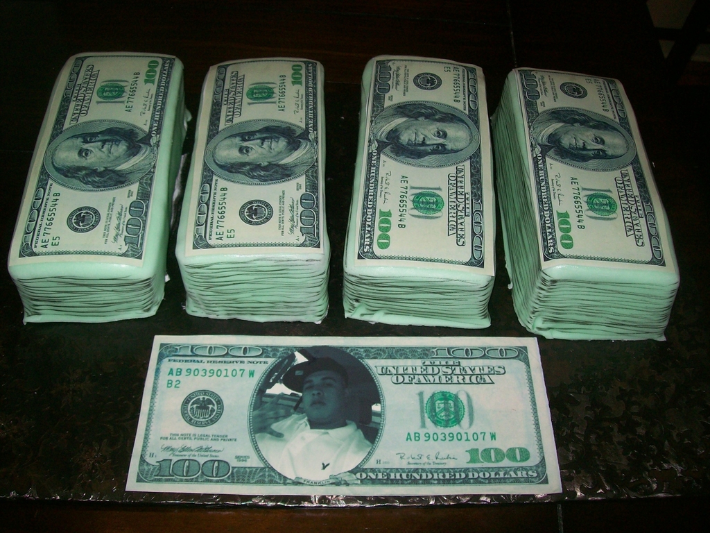 Stacks Of Money Wallpaper - HD Wallpaper 