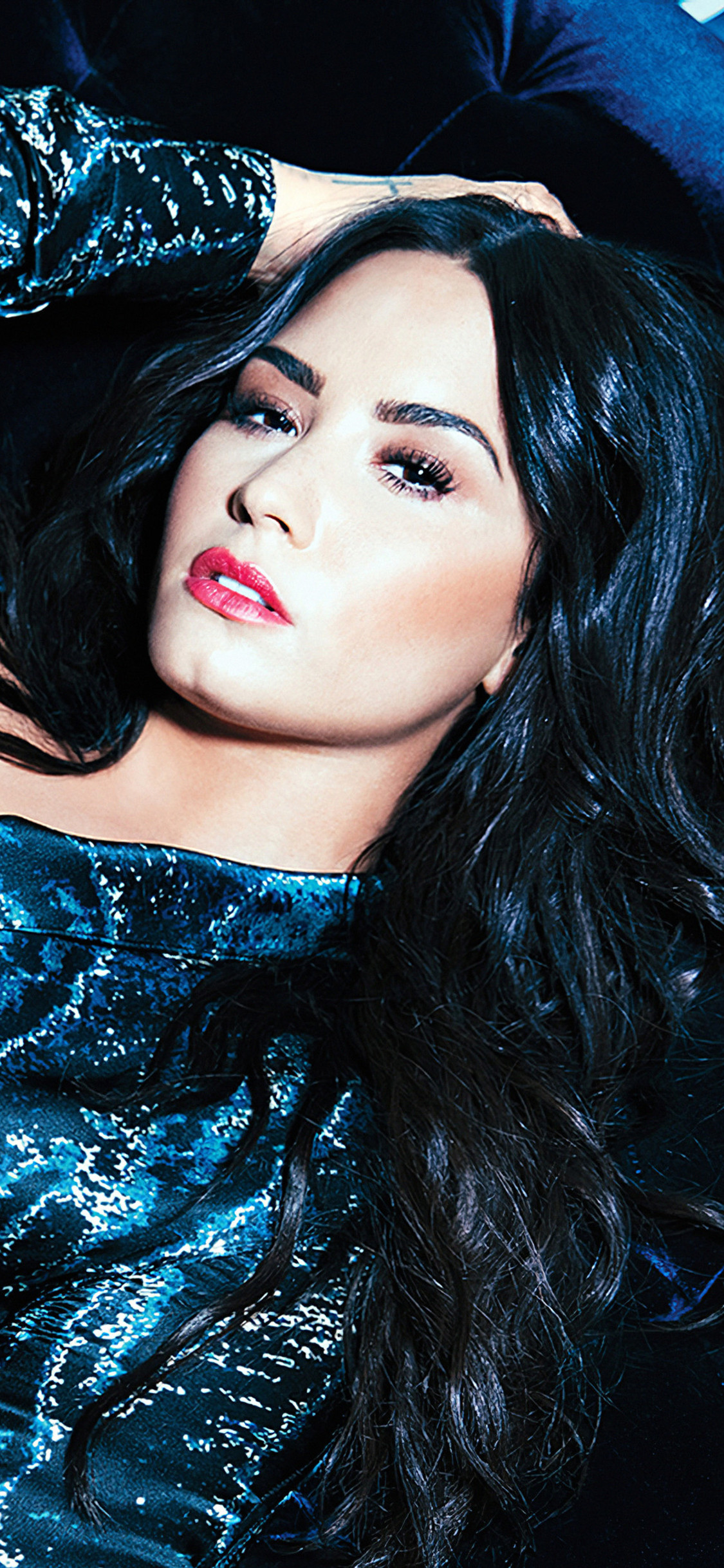Spotlight Demi Lovato - 1125x2436 Wallpaper Spotlight Demi Lovato - 1125x2436 Wallpaper