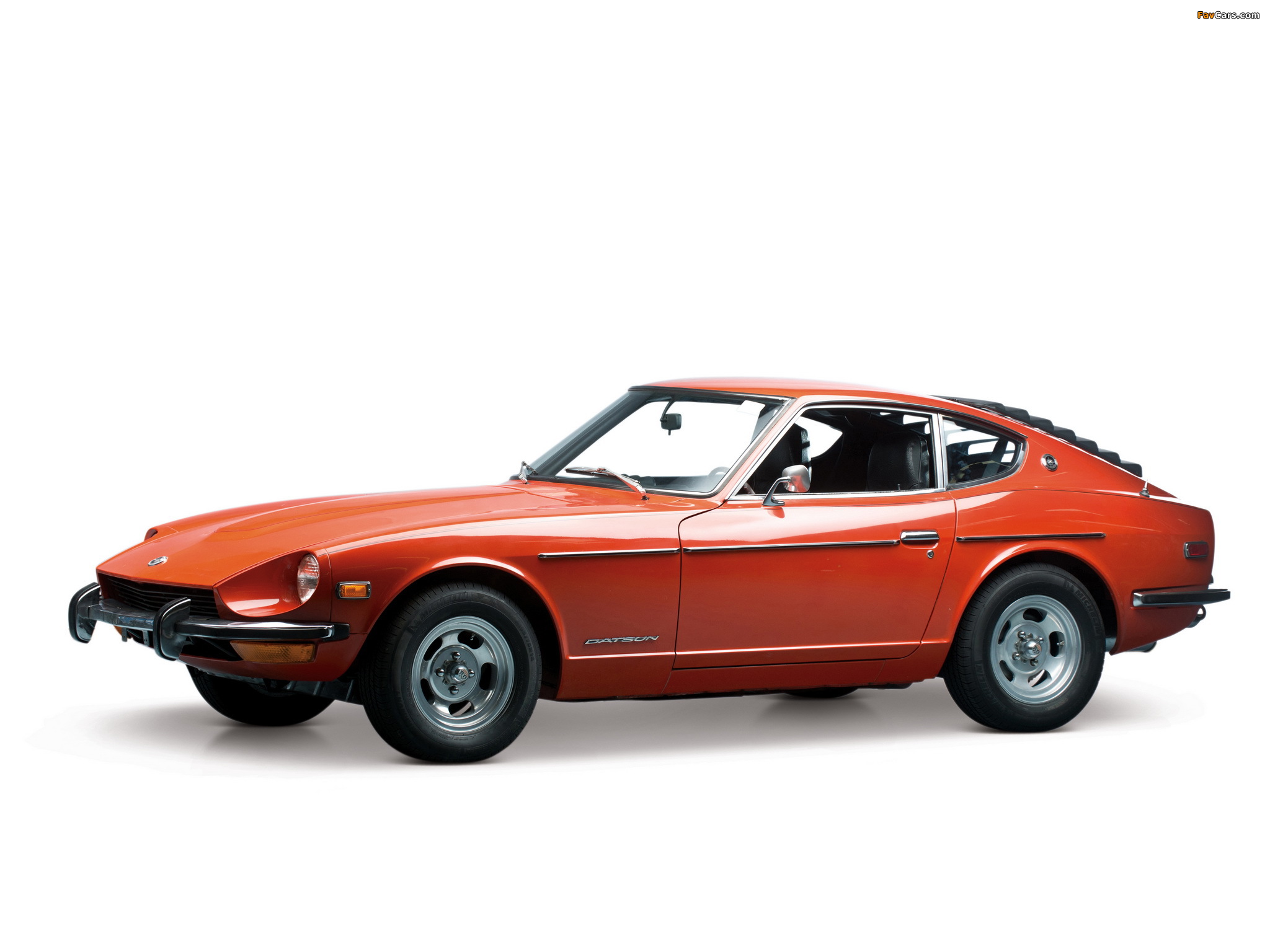 Datsun 240z 1969 74 Wallpapers (2048 X 1536) - Nissan 240z White Background - HD Wallpaper 