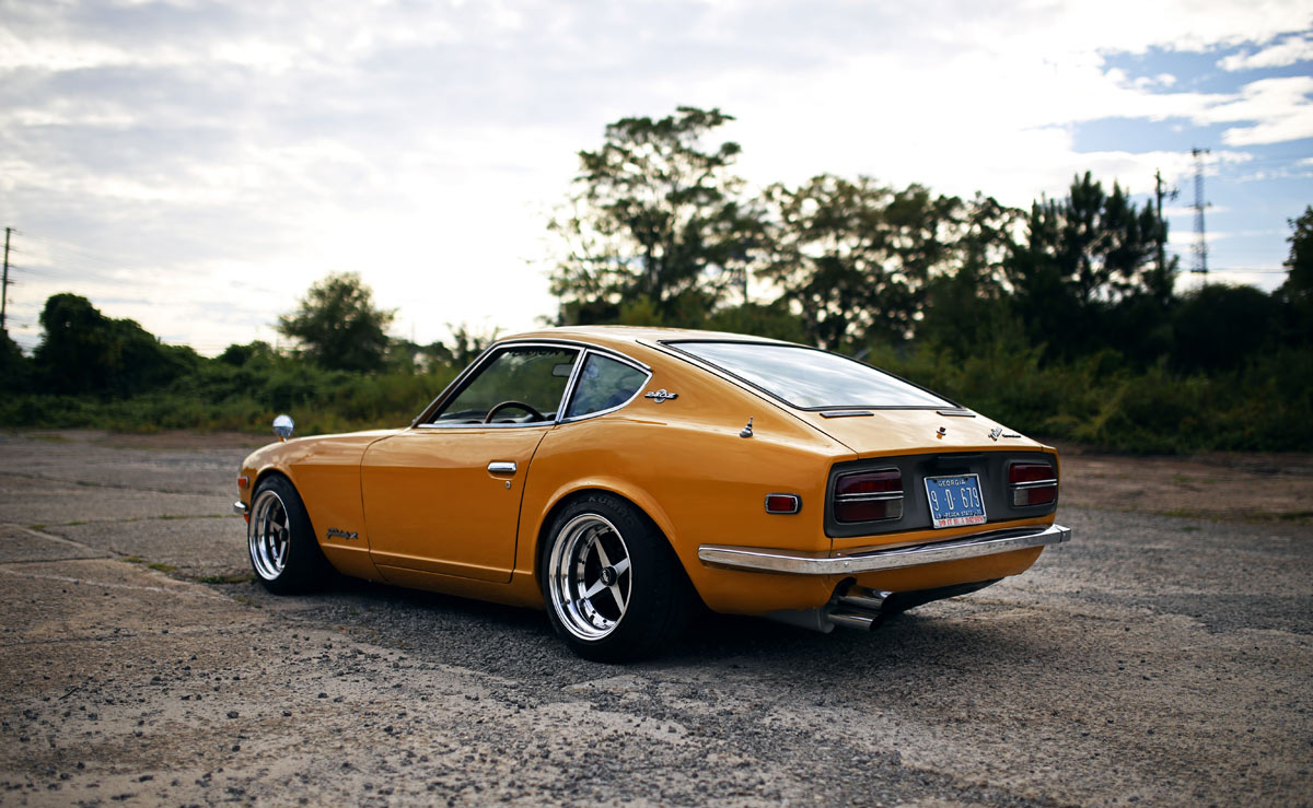 Datsun 240z - HD Wallpaper 