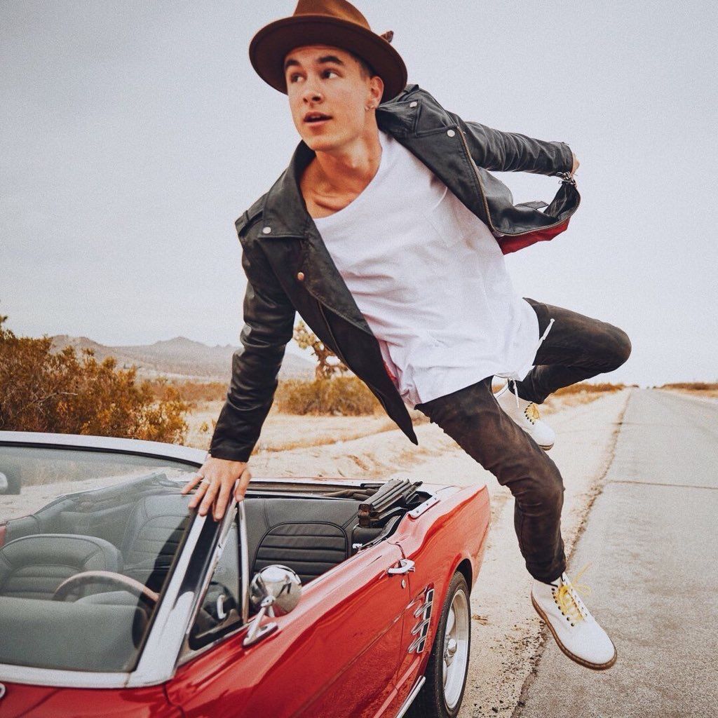 Kian Lawley Photoshoot 2018 - 1024x1024 Wallpaper - teahub.io