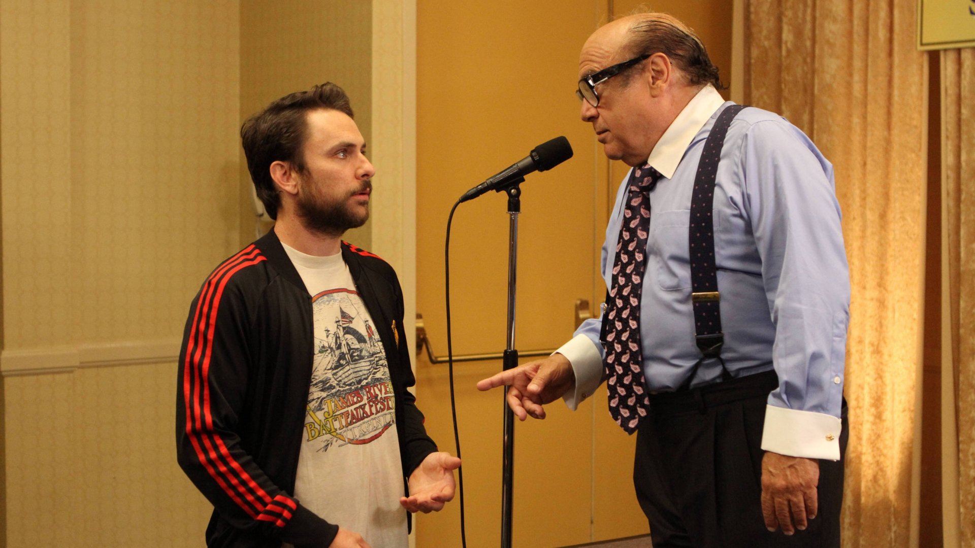 Charlie Day Tv Show - HD Wallpaper 