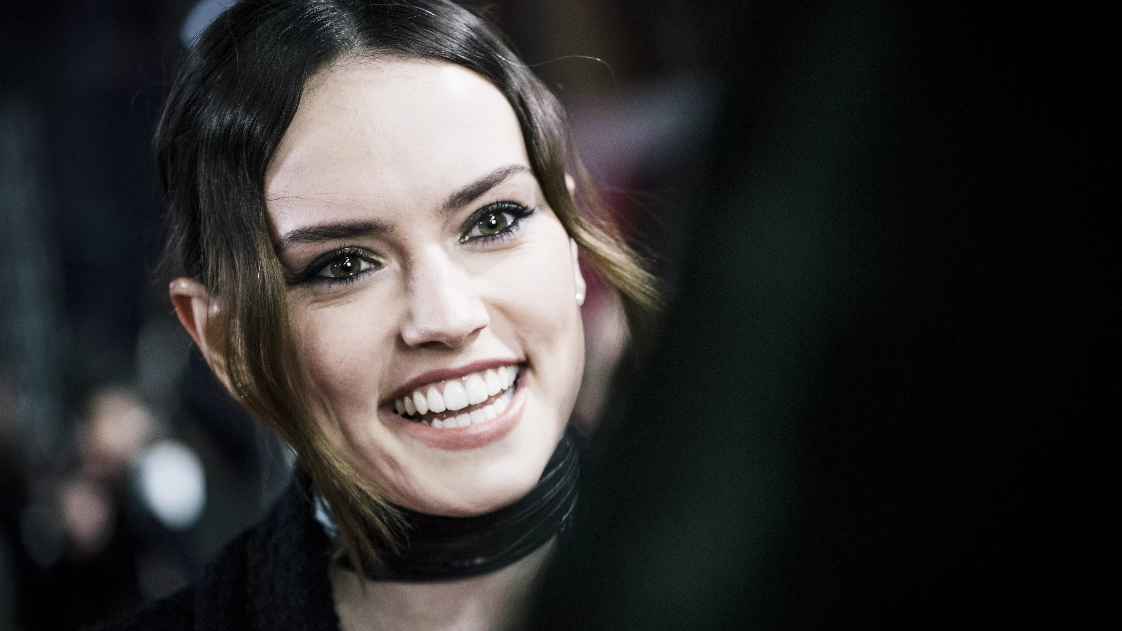 Daisy Ridley 8k - HD Wallpaper 