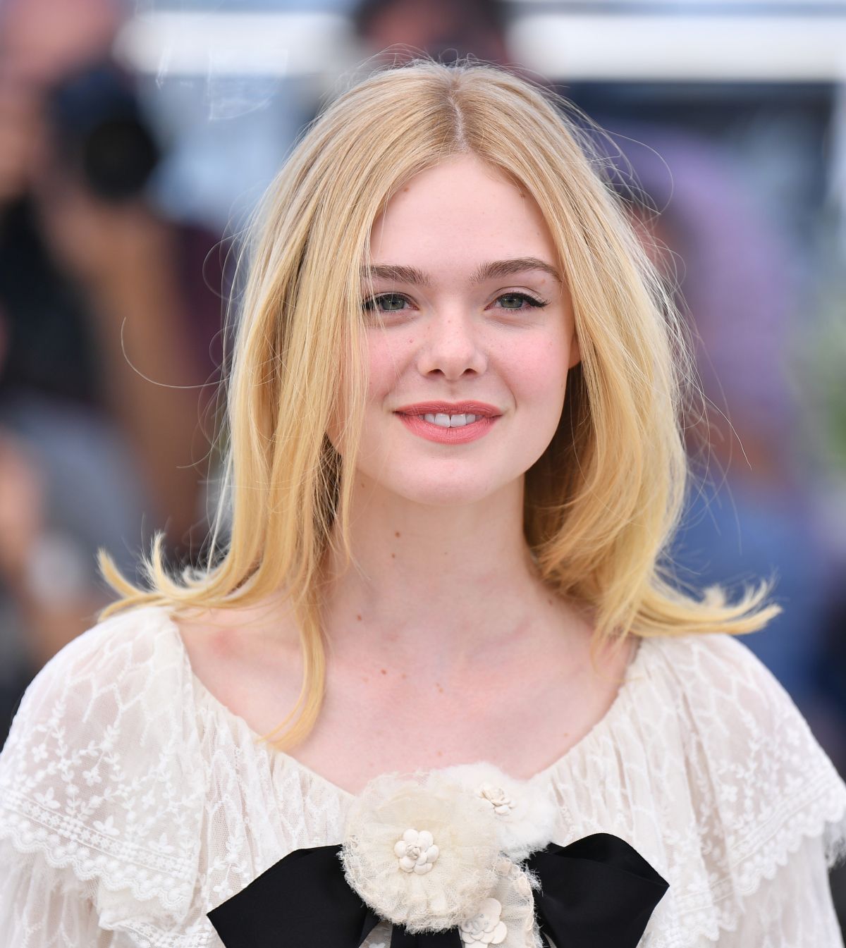 Elle Fanning Cannes 2016 - HD Wallpaper 
