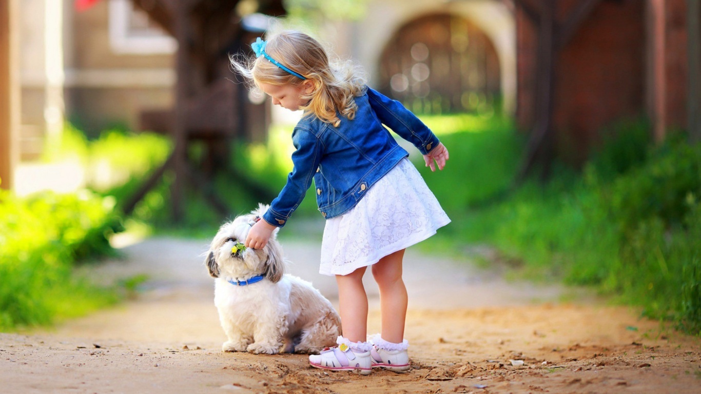 1366x768, Dennis Peterson For Your Desktop - Cute Girl With Puppy - HD Wallpaper 