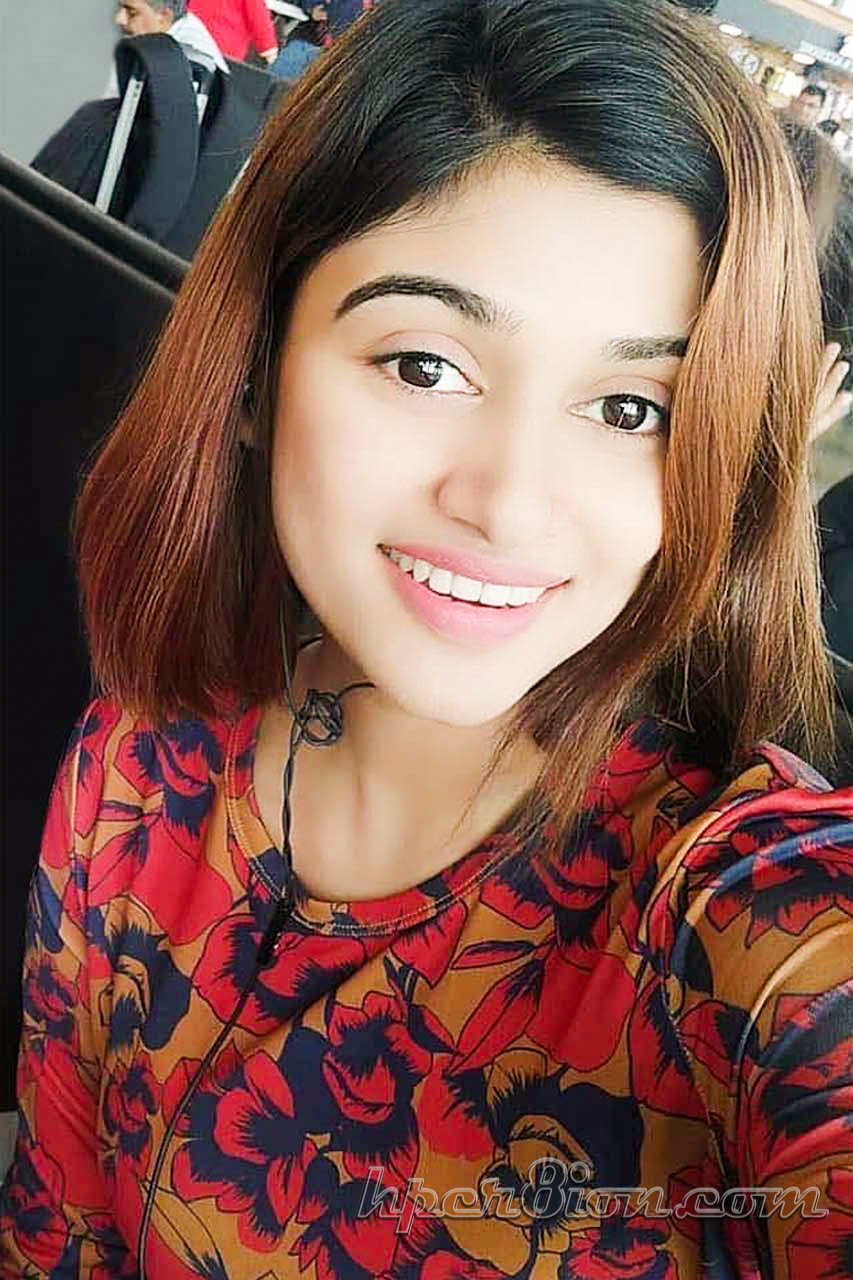 Oviya New - HD Wallpaper 