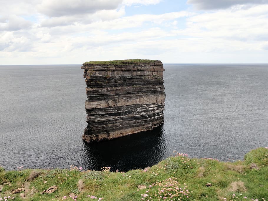 Ireland, Downpatrick Head, Mayo, Water, Sea, Beauty - Sea-stack Off Downpatrick Head - HD Wallpaper 
