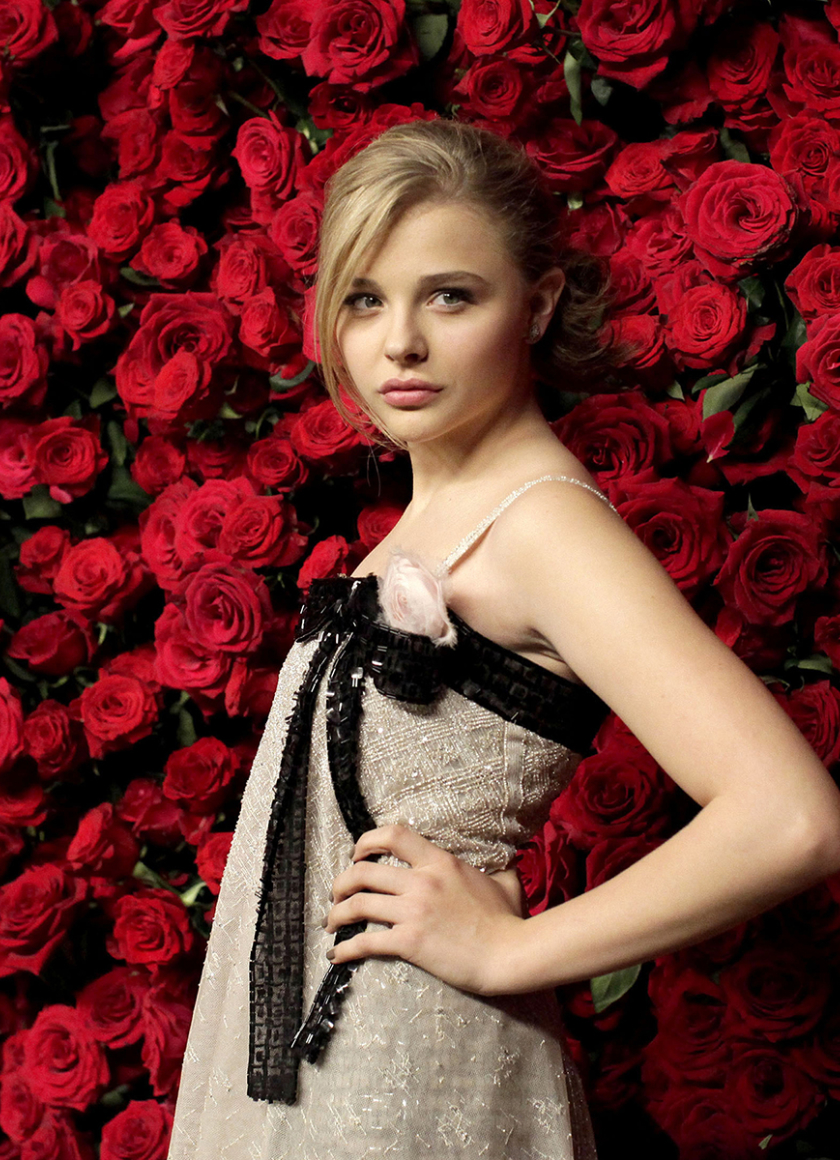 Chloe Moretz - HD Wallpaper 