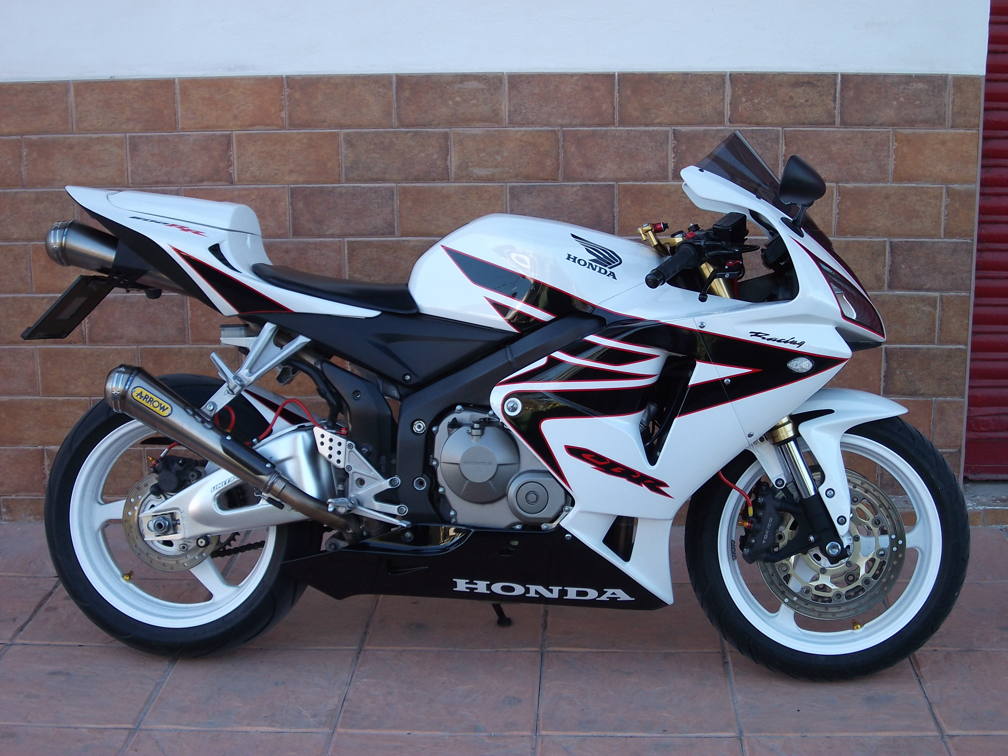 Motorcycle - HD Wallpaper 