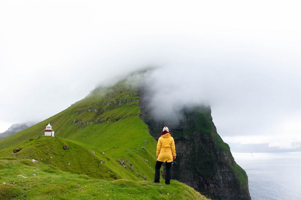 Buttercup Road Fareo Islands - HD Wallpaper 