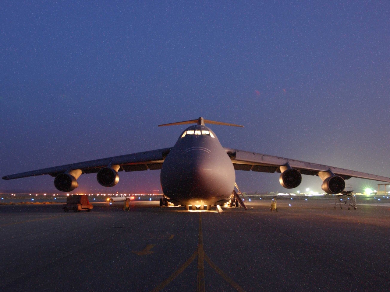 Cool C 5 Galaxy - HD Wallpaper 