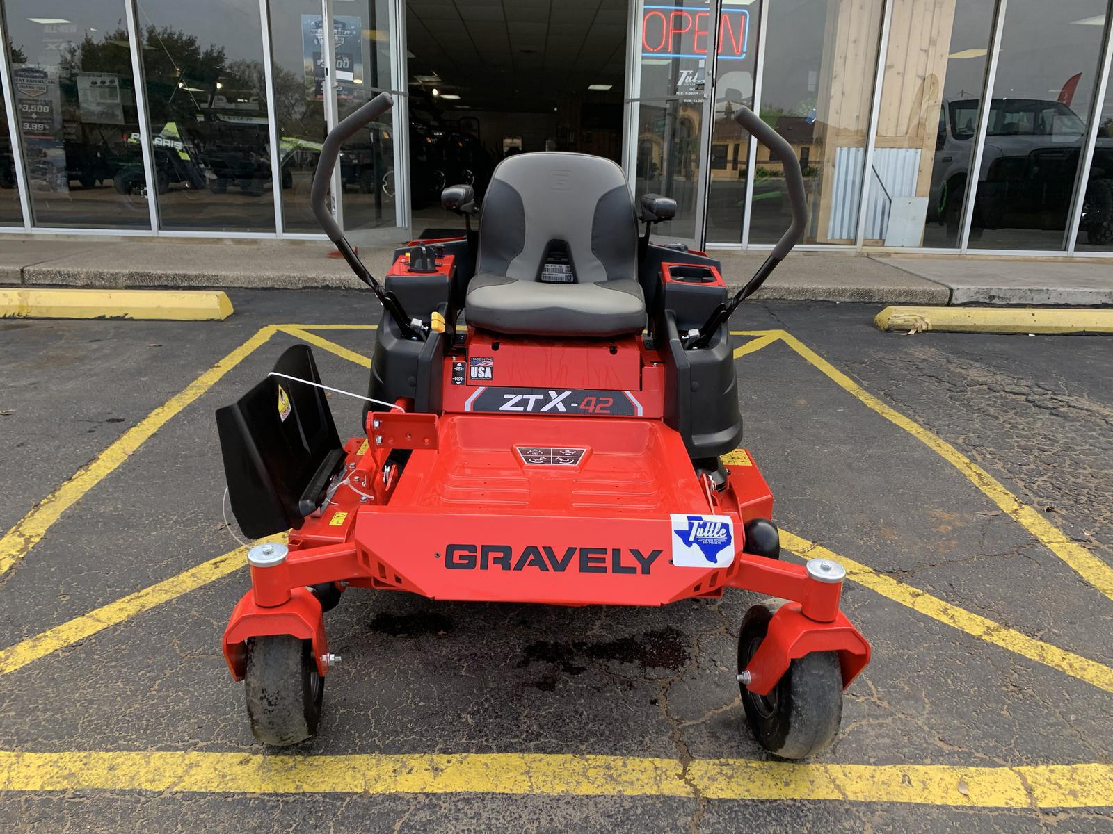 Riding Mower - HD Wallpaper 