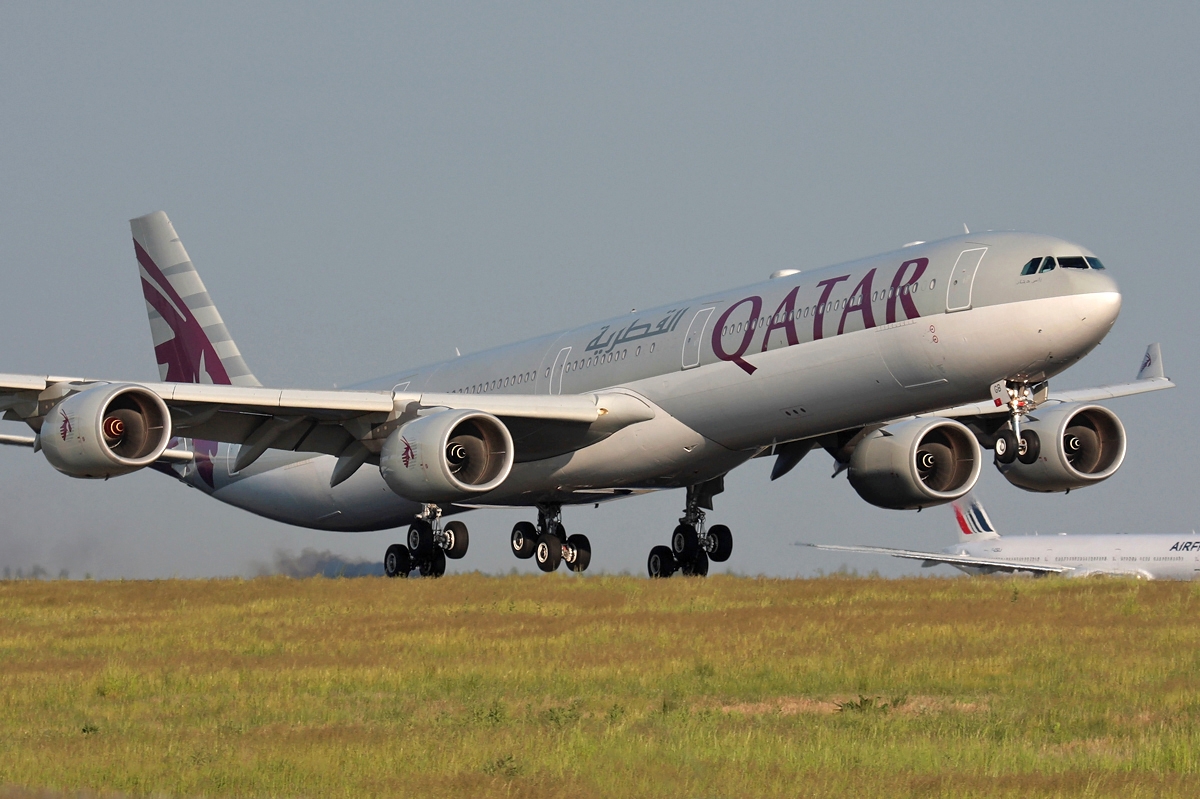 Airbus A340 600 Qatar Airways, A340 600 Qatar Airways, - Charlotte Douglas International Airport - HD Wallpaper 