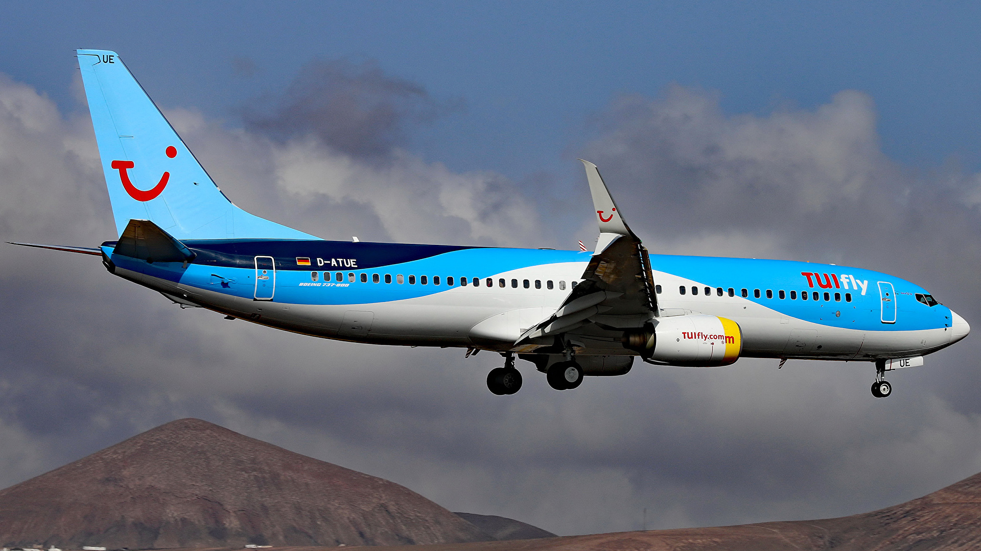 Boeing 737 - HD Wallpaper 