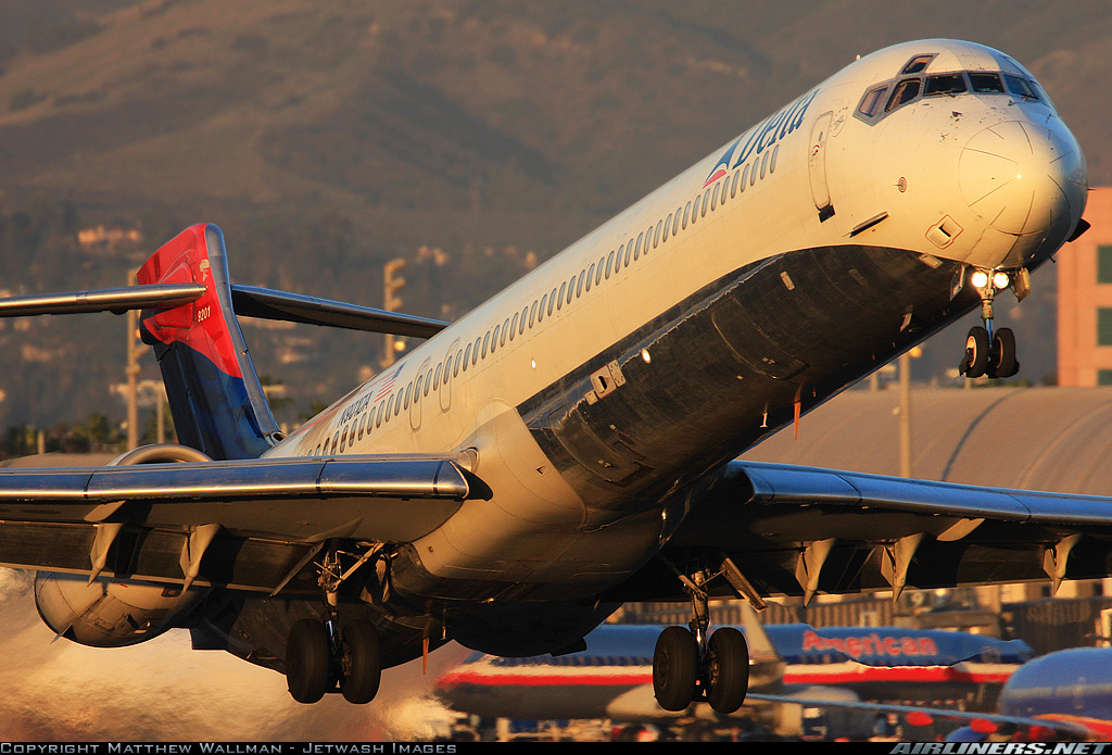 Delta Md 90 - HD Wallpaper 