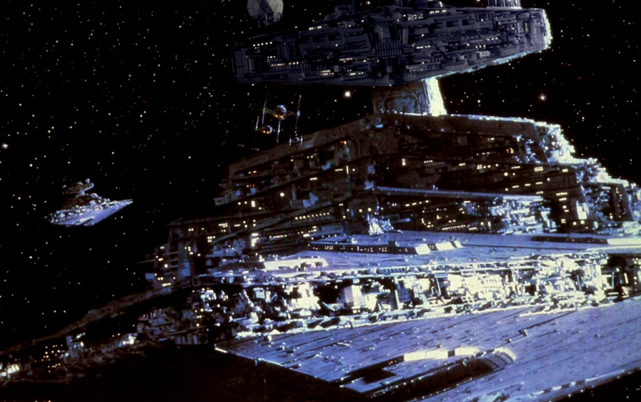 The Empire Strikes Back Wallpapers - Star Wars Millennium Falcon Star Destroyer - HD Wallpaper 