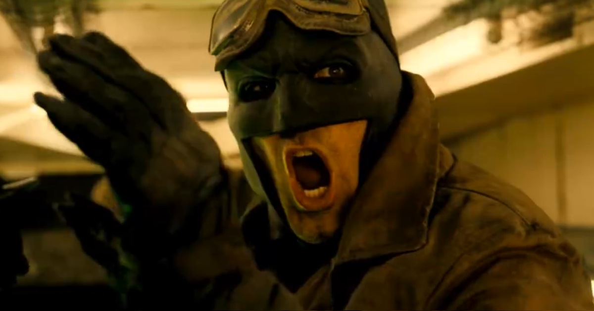 Batman V Superman - Desert Batman Justice League - HD Wallpaper 