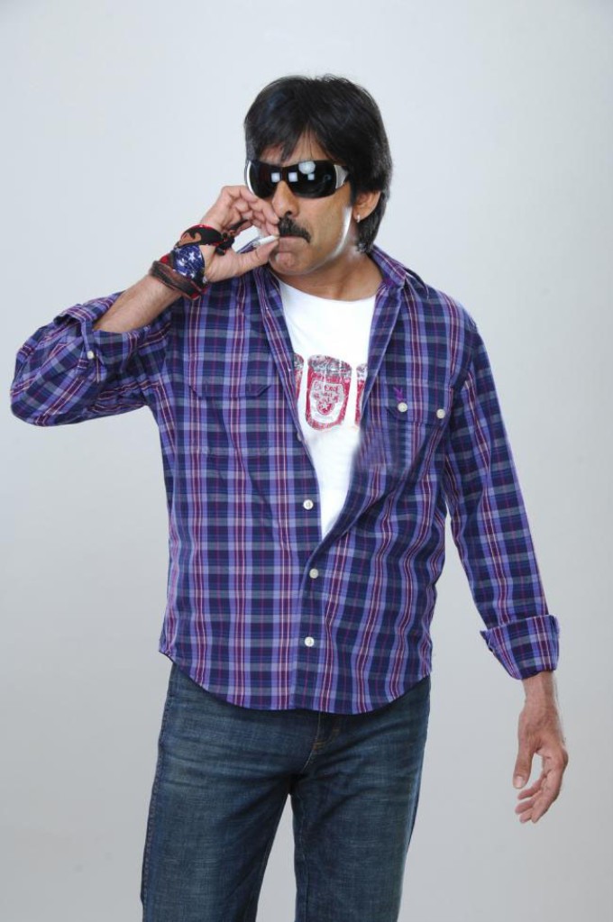 Don Seenu Photos - Ravi Teja In Don Seenu - HD Wallpaper 