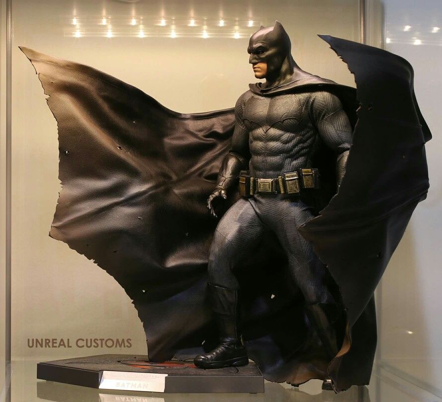 Unreal Customs Batman Cape - HD Wallpaper 