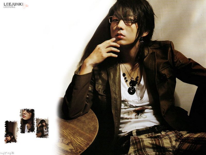รูป Lee Jun Ki - HD Wallpaper 