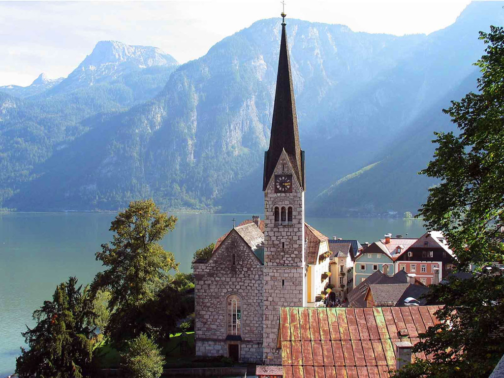 Hallstatt - Hallstatt Church Of Christ - HD Wallpaper 