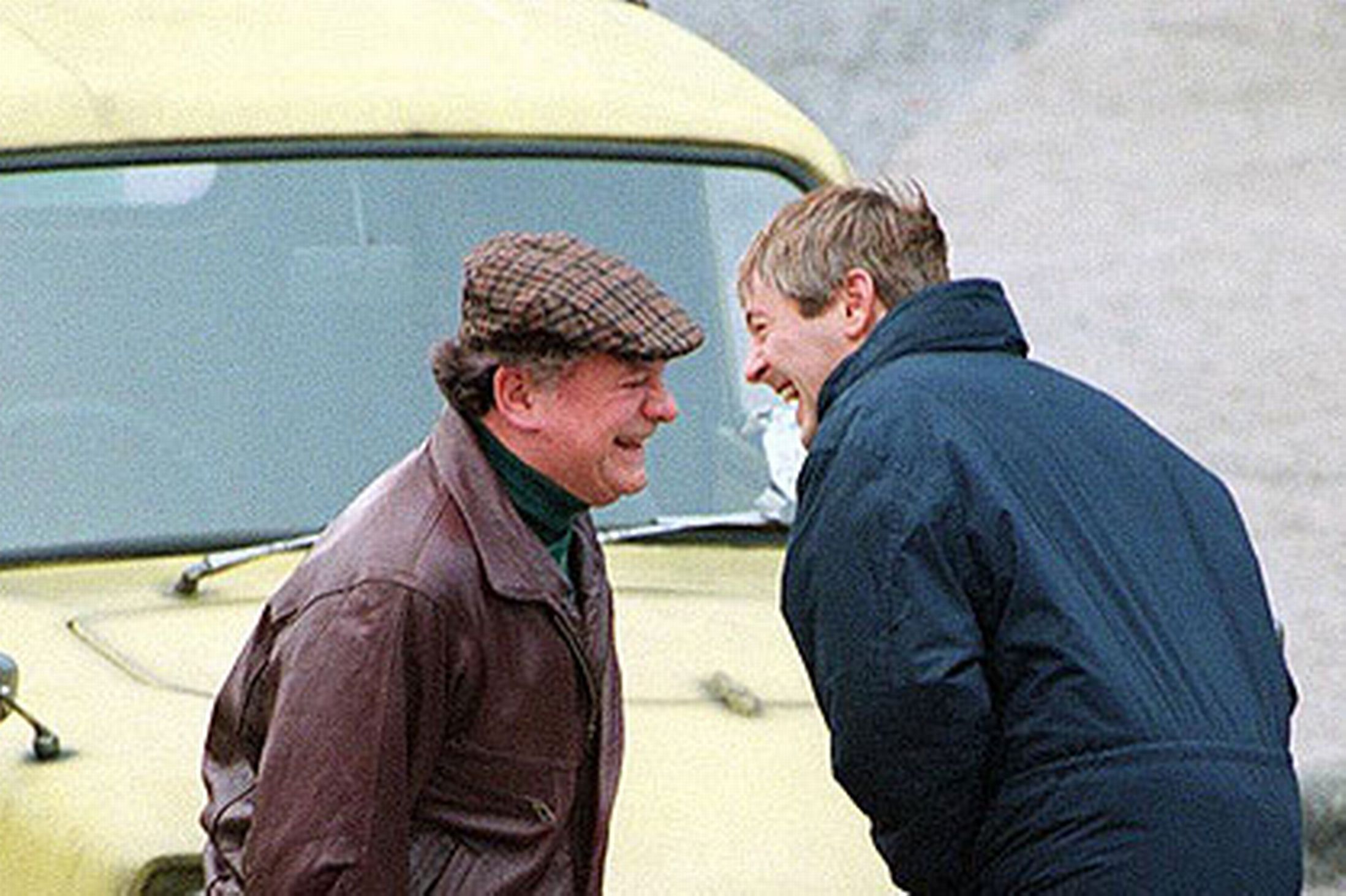 Luxury Vehicle - HD Wallpaper 