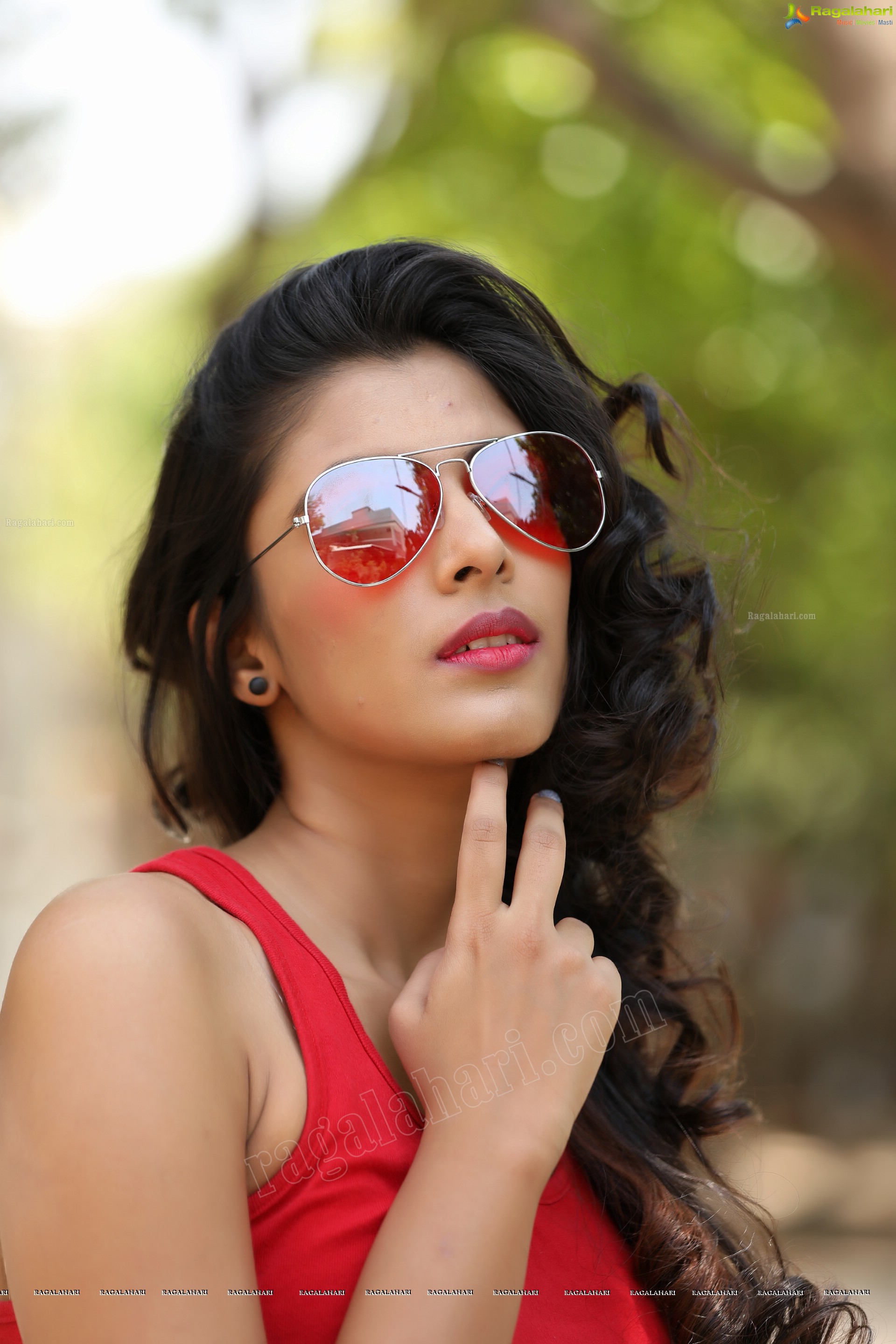 Khusboo Maheshwari - HD Wallpaper 