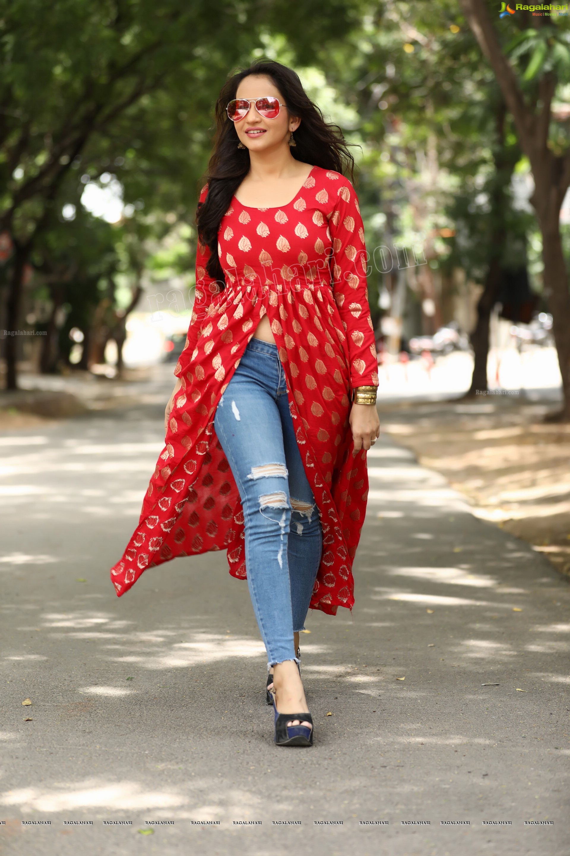 Polka Dot - HD Wallpaper 