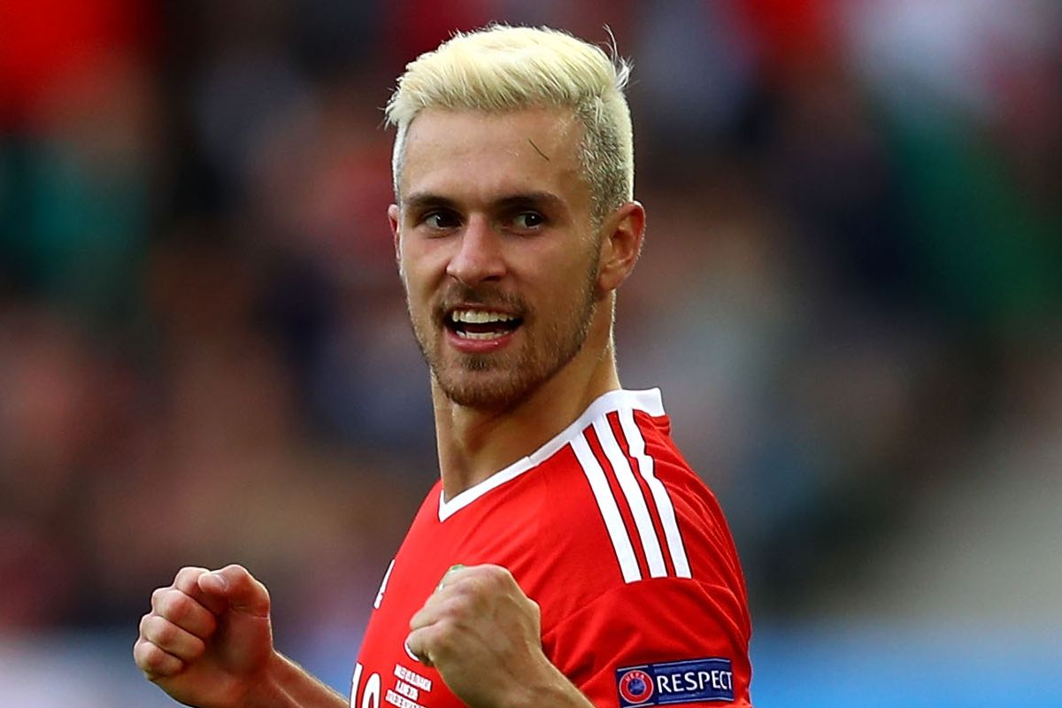 Cool-aaron Ramsey Wallpaper - Аарон Ремзи - HD Wallpaper 