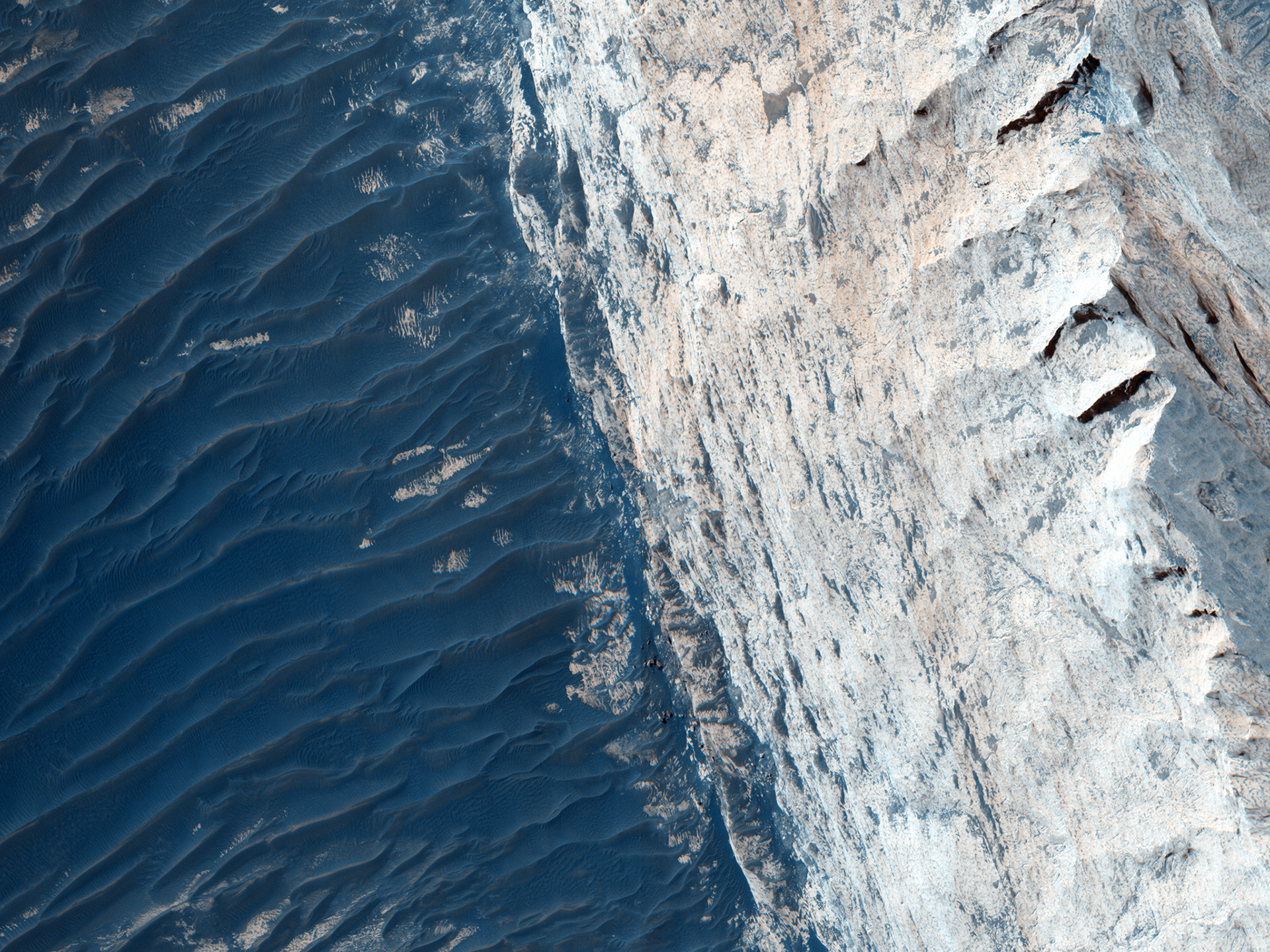 Layers And Fractures In Ophir Chasma - Valles Marineris Nasa Photograph - HD Wallpaper 