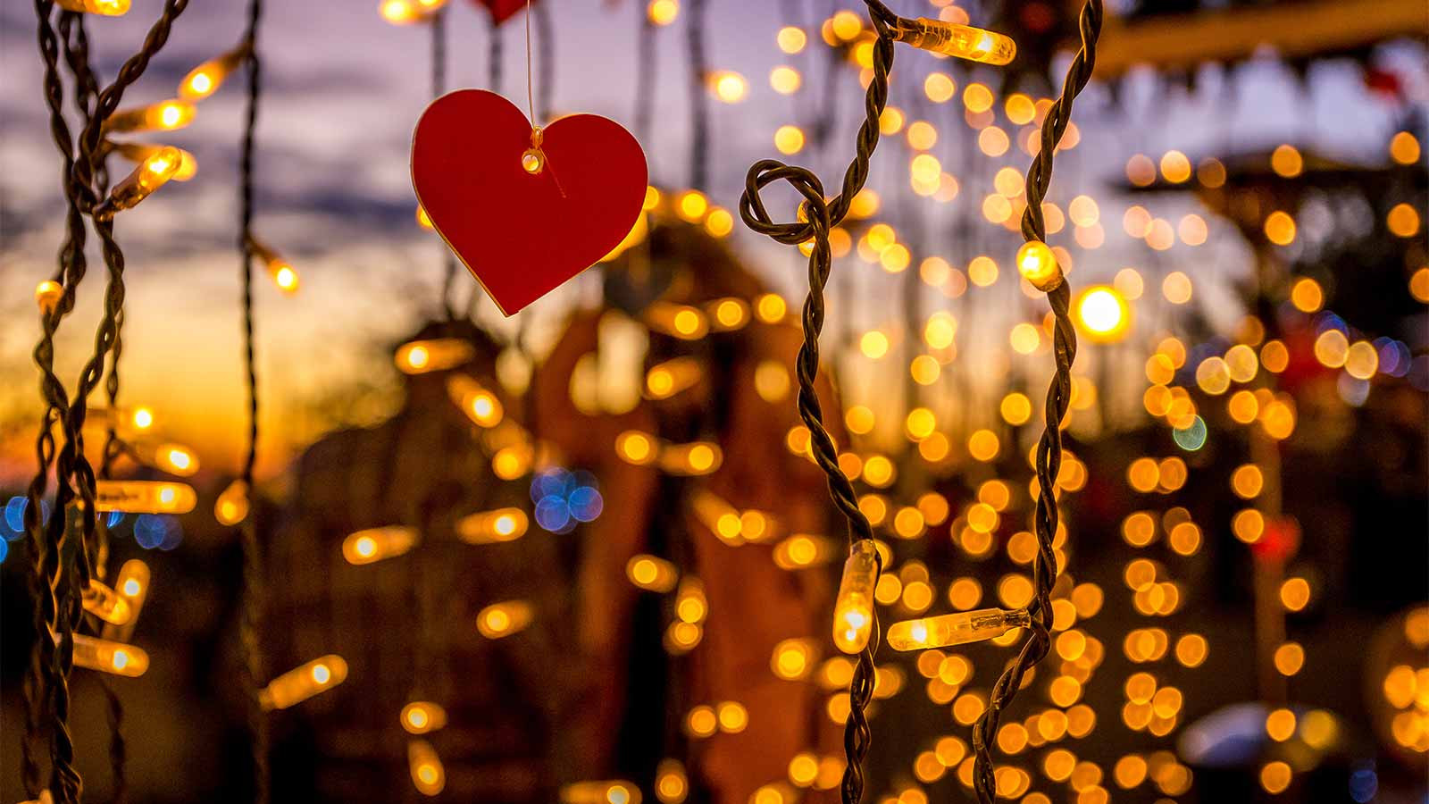 Advent Zagreb - Advent - HD Wallpaper 