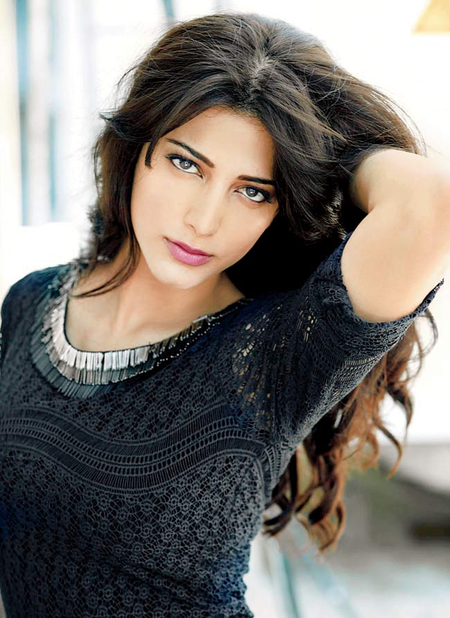 Shruti Haasan Joganiyan - HD Wallpaper 
