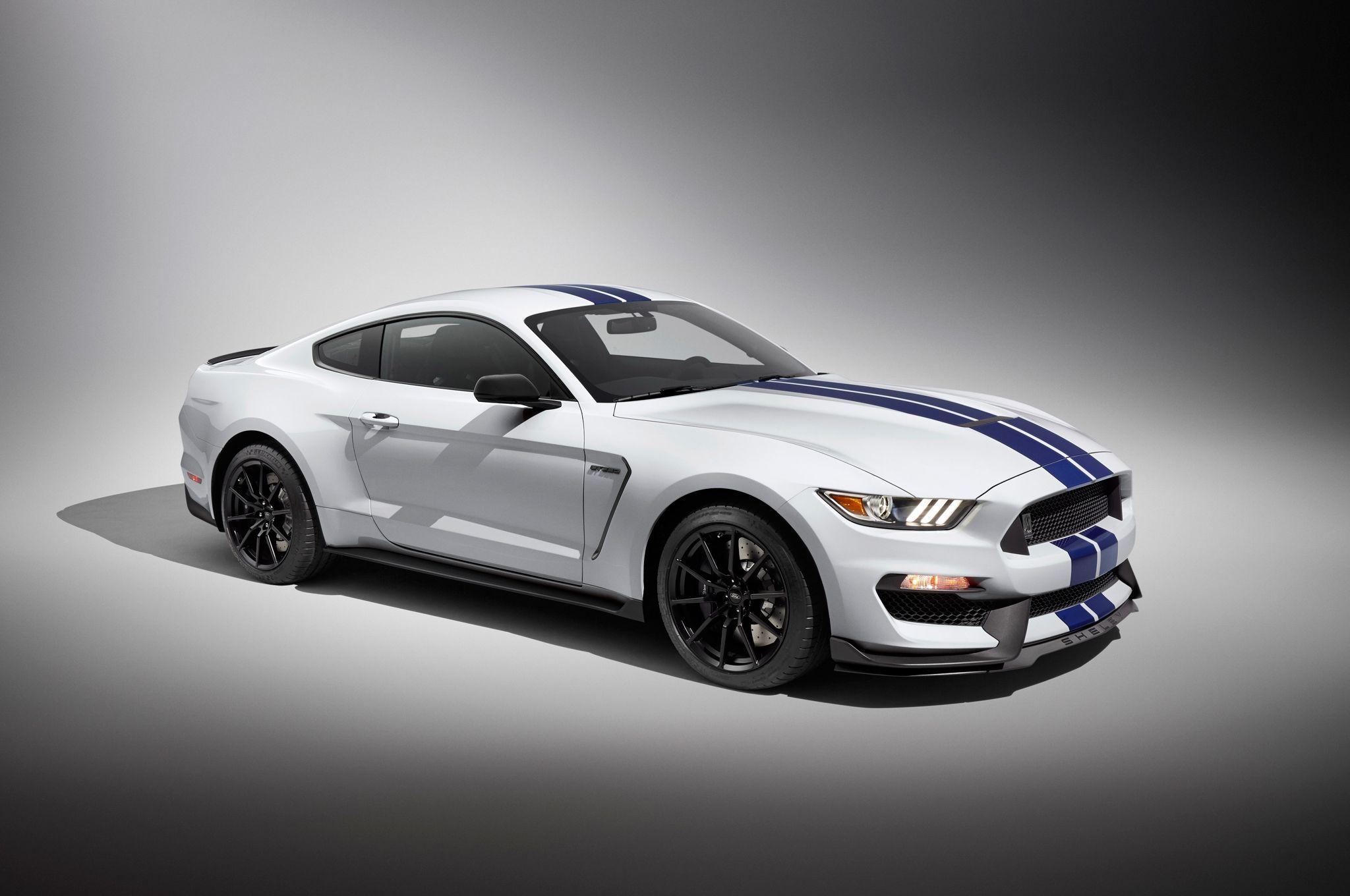Ford Mustang Shelby White - HD Wallpaper 