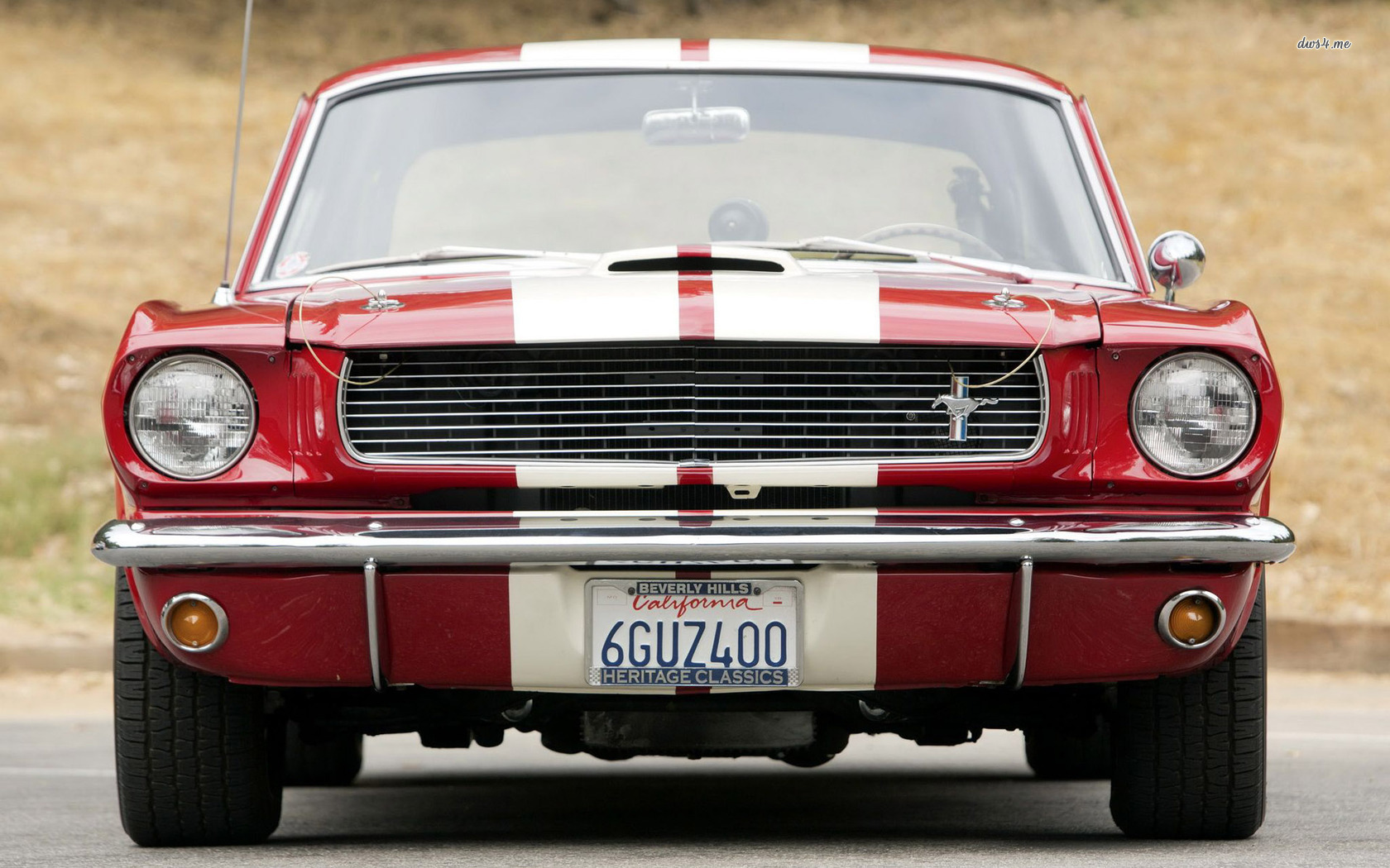 Ford Mustang 1966 - HD Wallpaper 