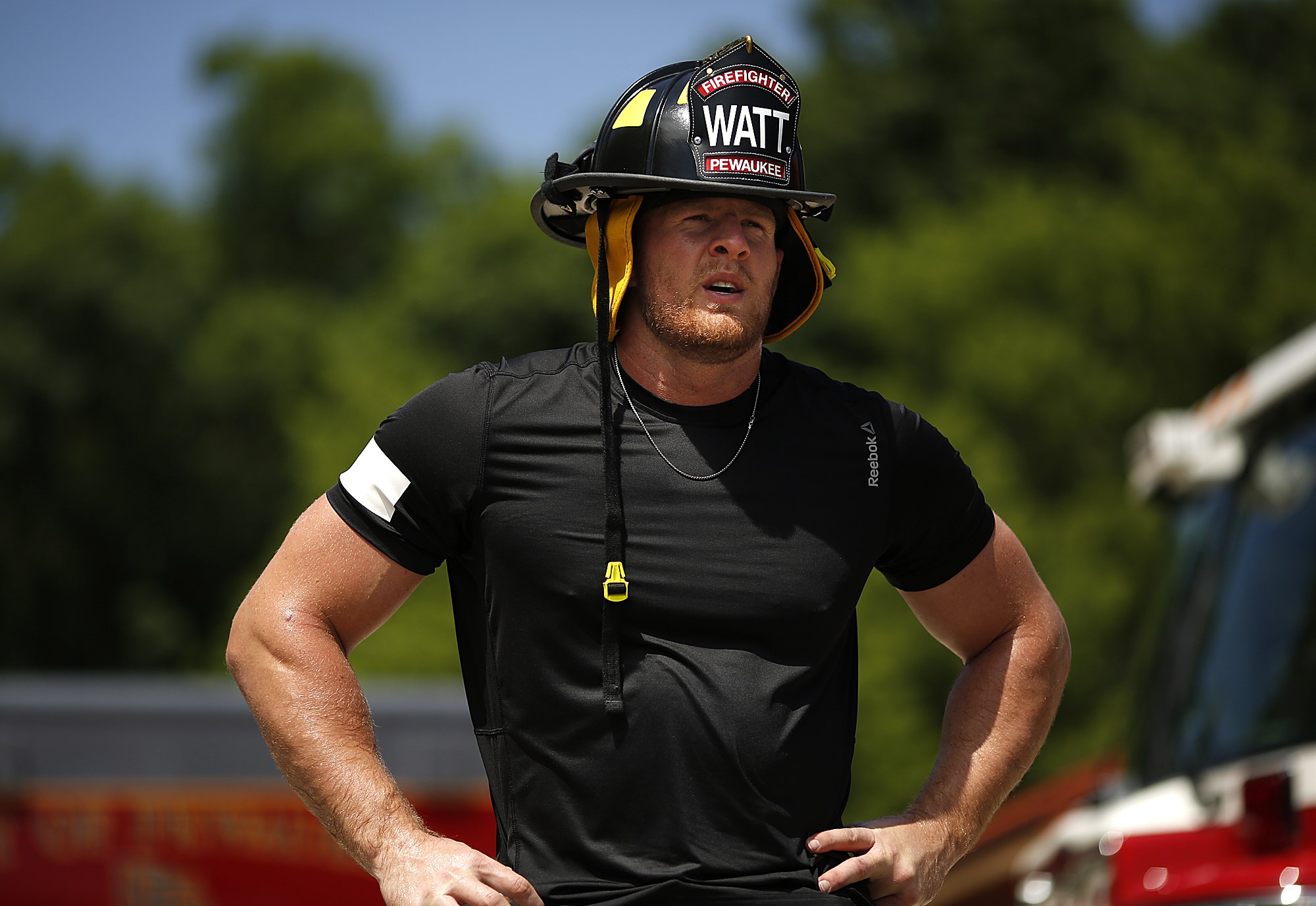 Jj Watt Firefighter - HD Wallpaper 