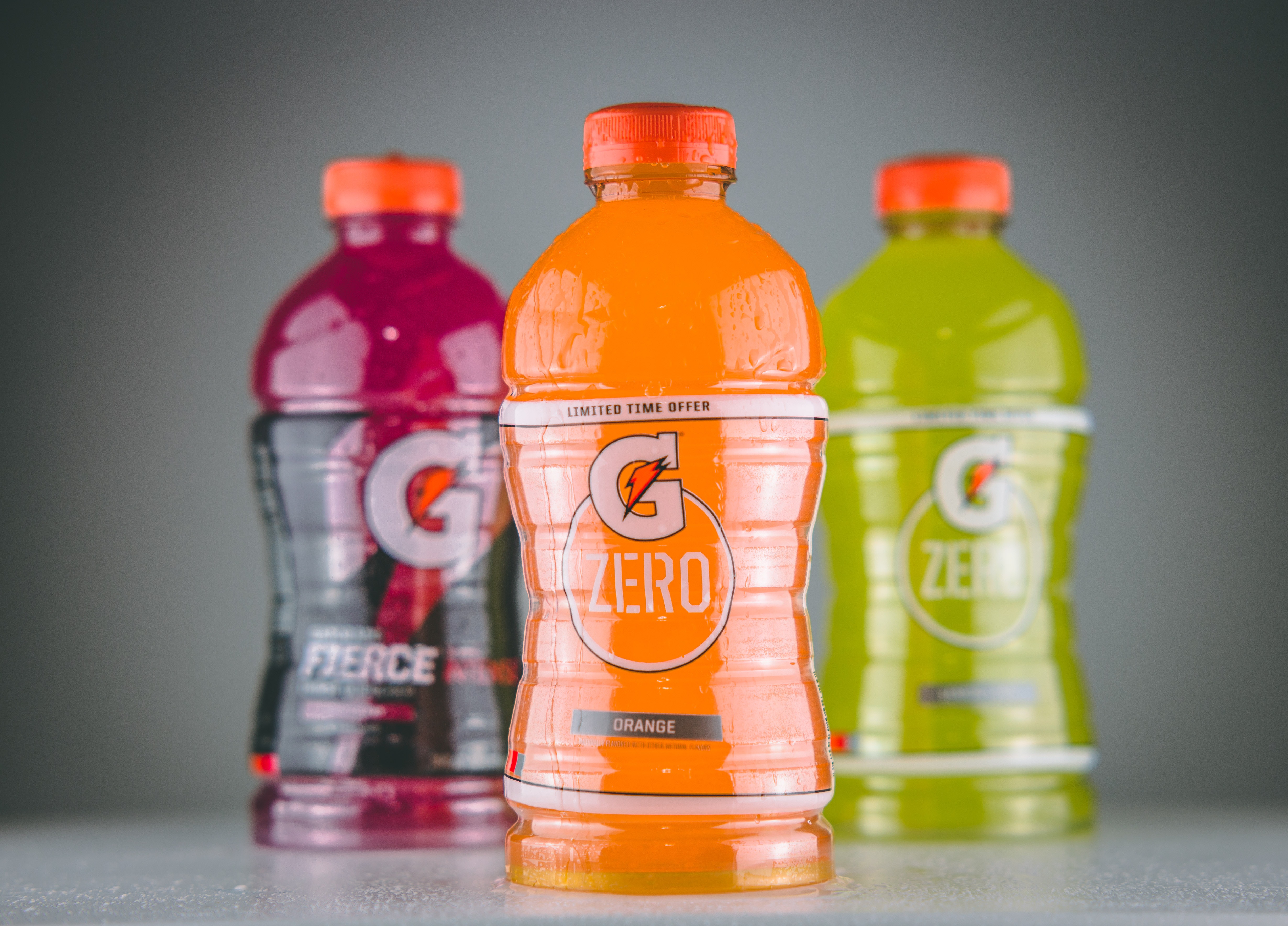 Plastic Bottle - HD Wallpaper 