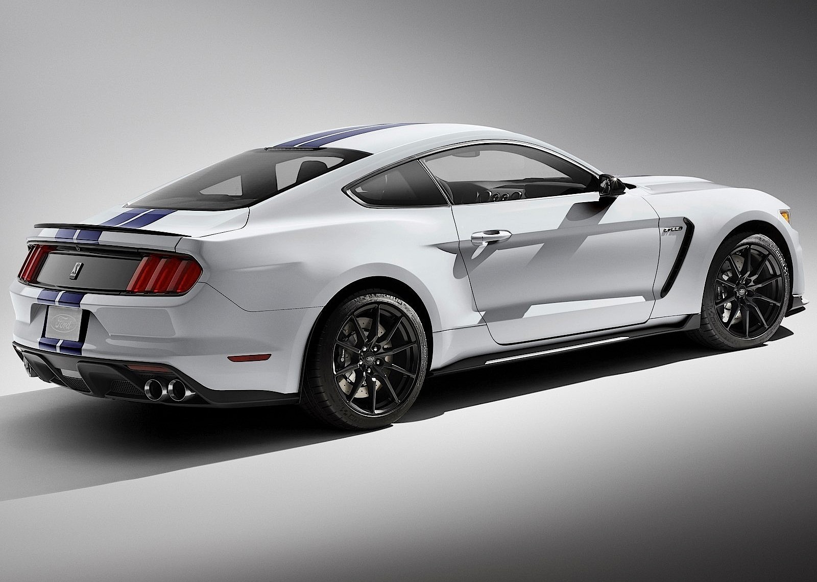 2020 Mustang Gt Price - HD Wallpaper 