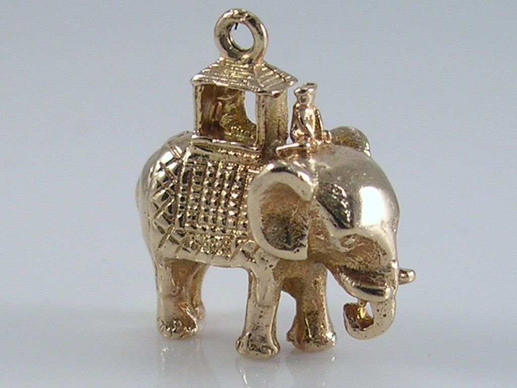 Indian Elephant - HD Wallpaper 
