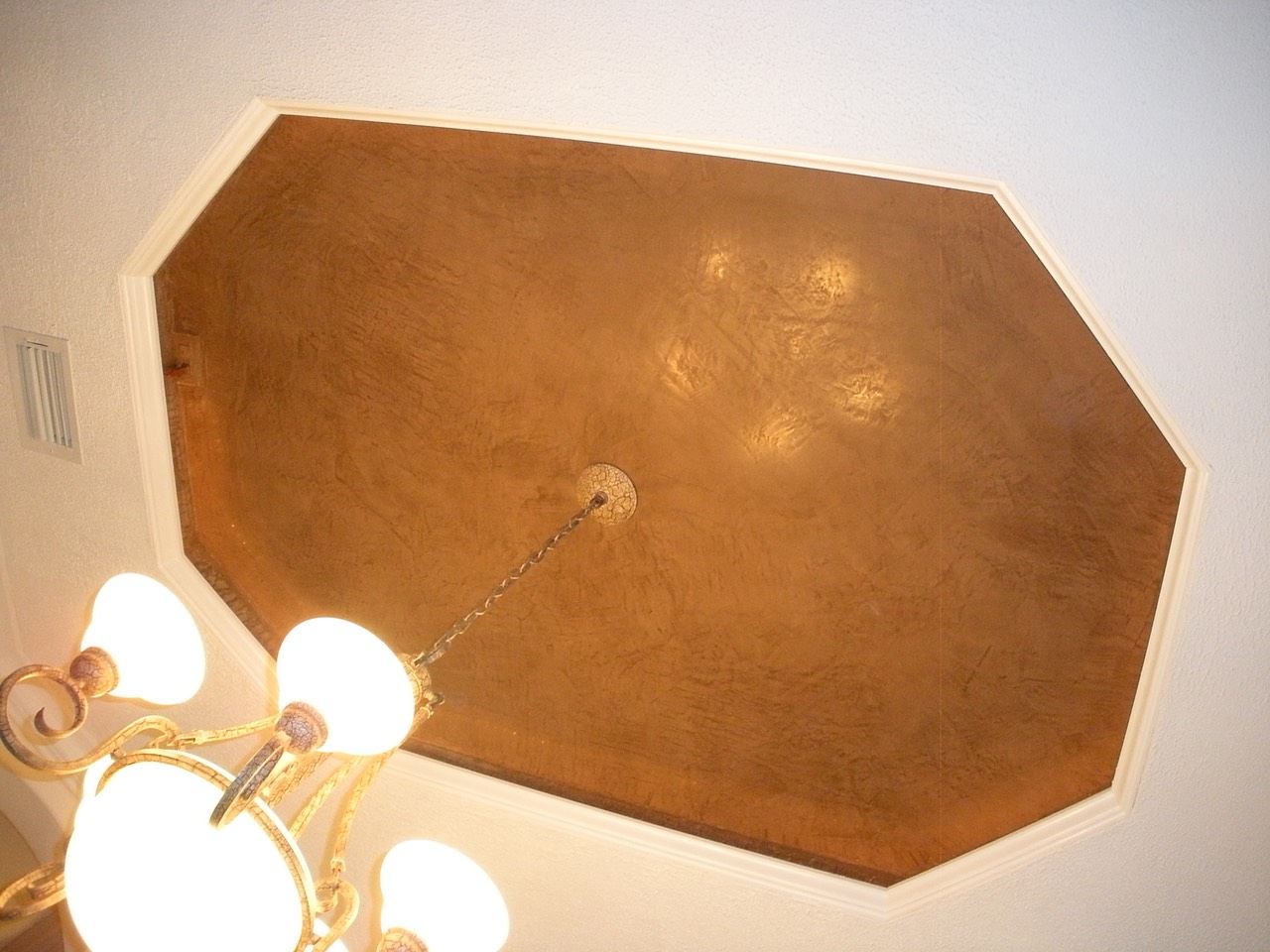 Ceiling - HD Wallpaper 