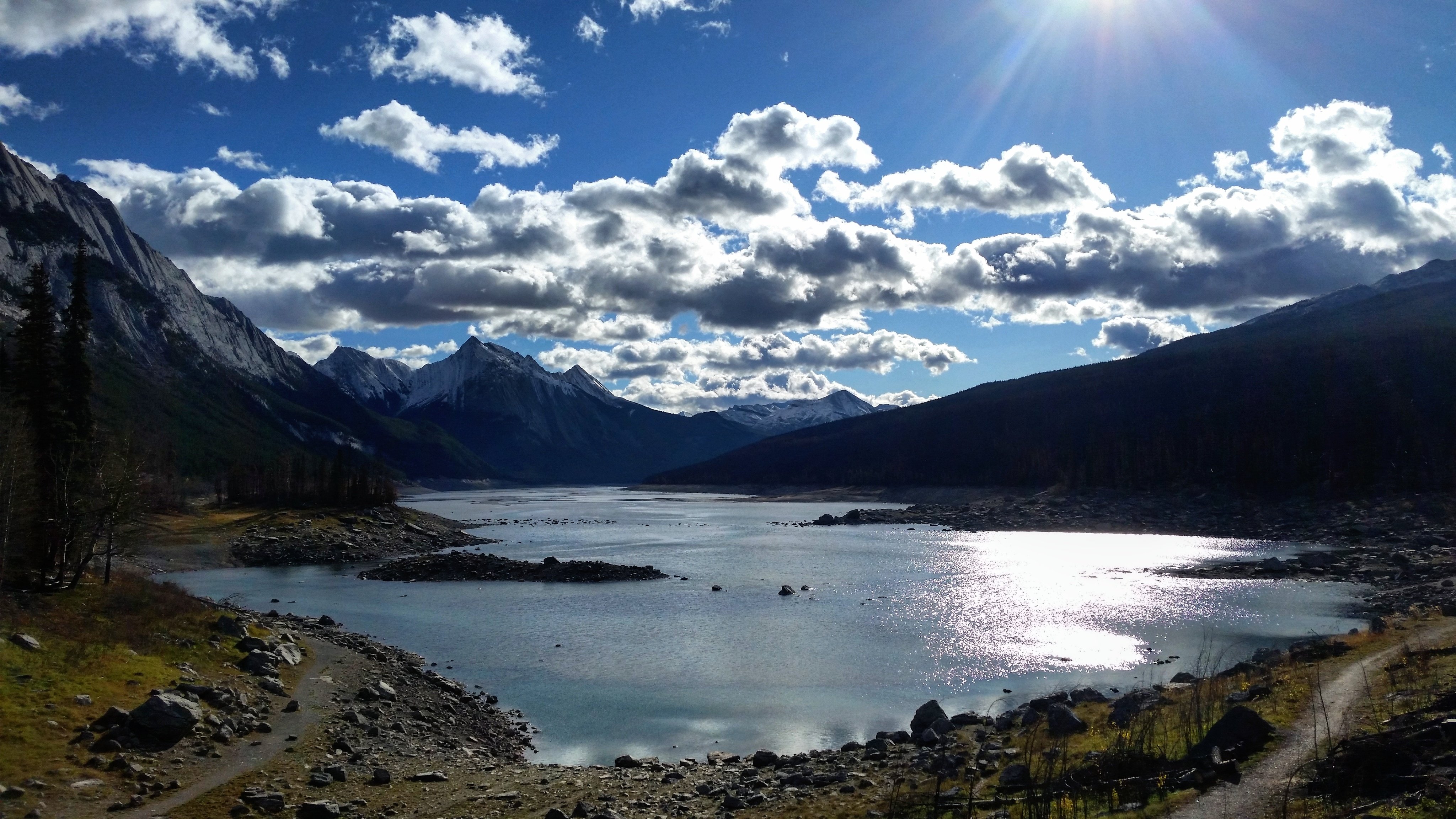 Medicine Lake - HD Wallpaper 