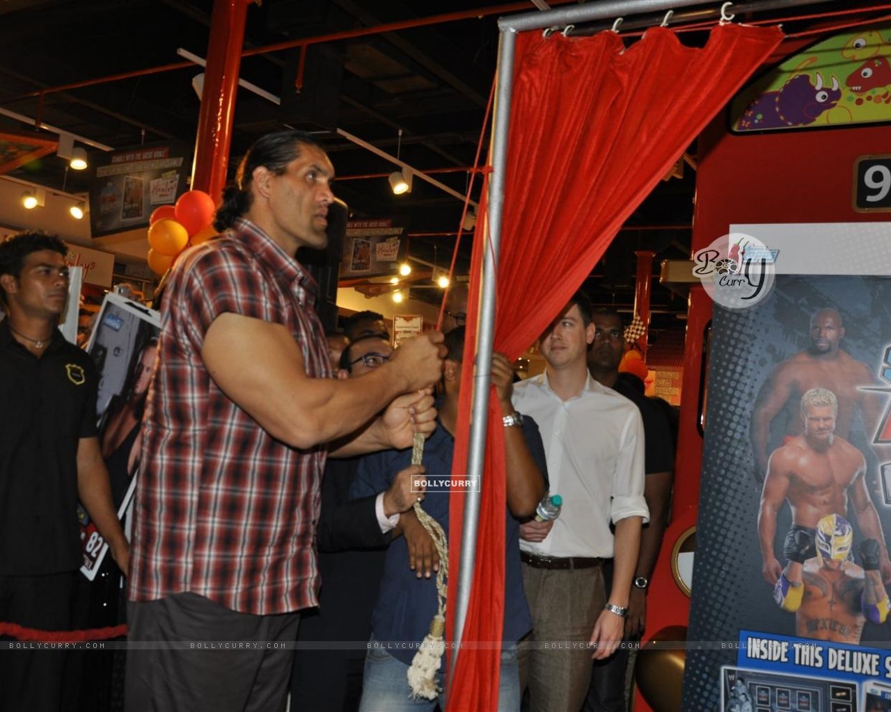 Great Khali - Fun - HD Wallpaper 