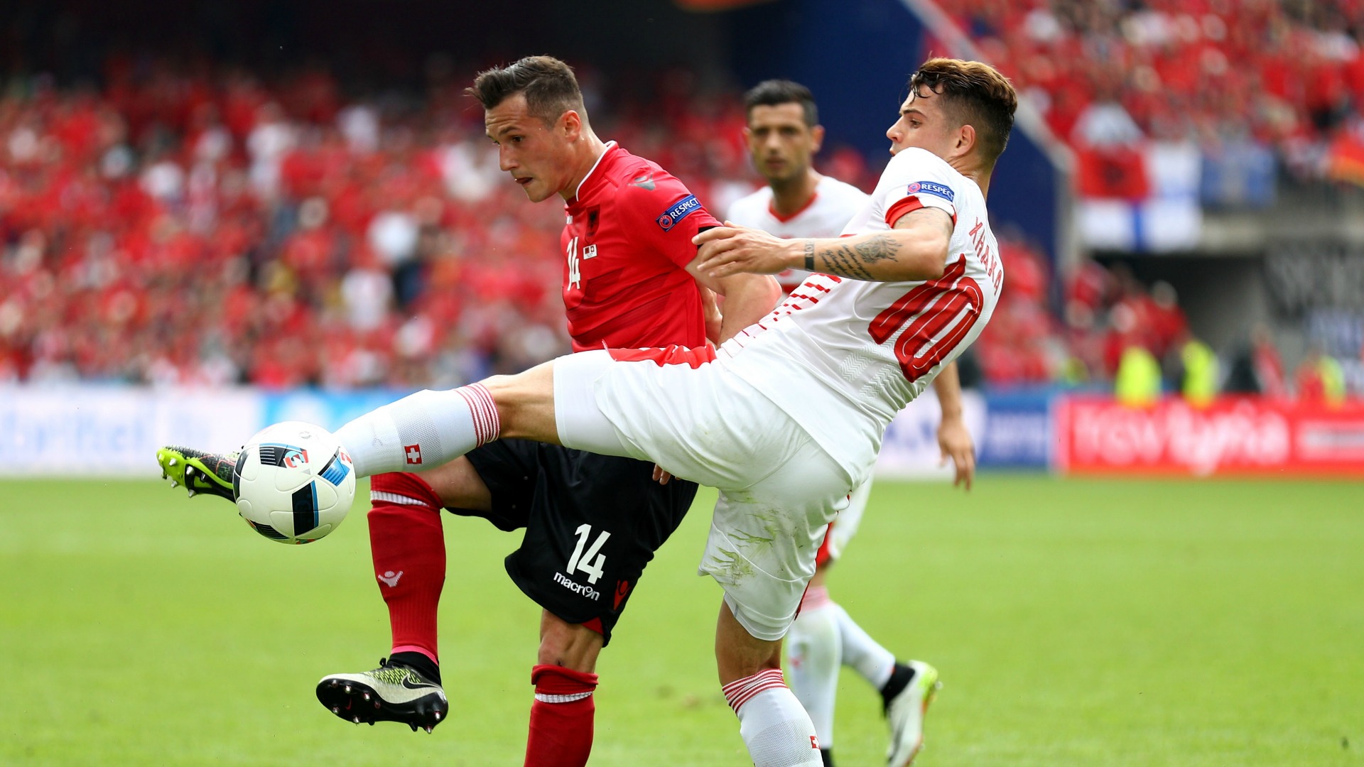 Xhaka Scores Switzerland Vs Serbia - HD Wallpaper 