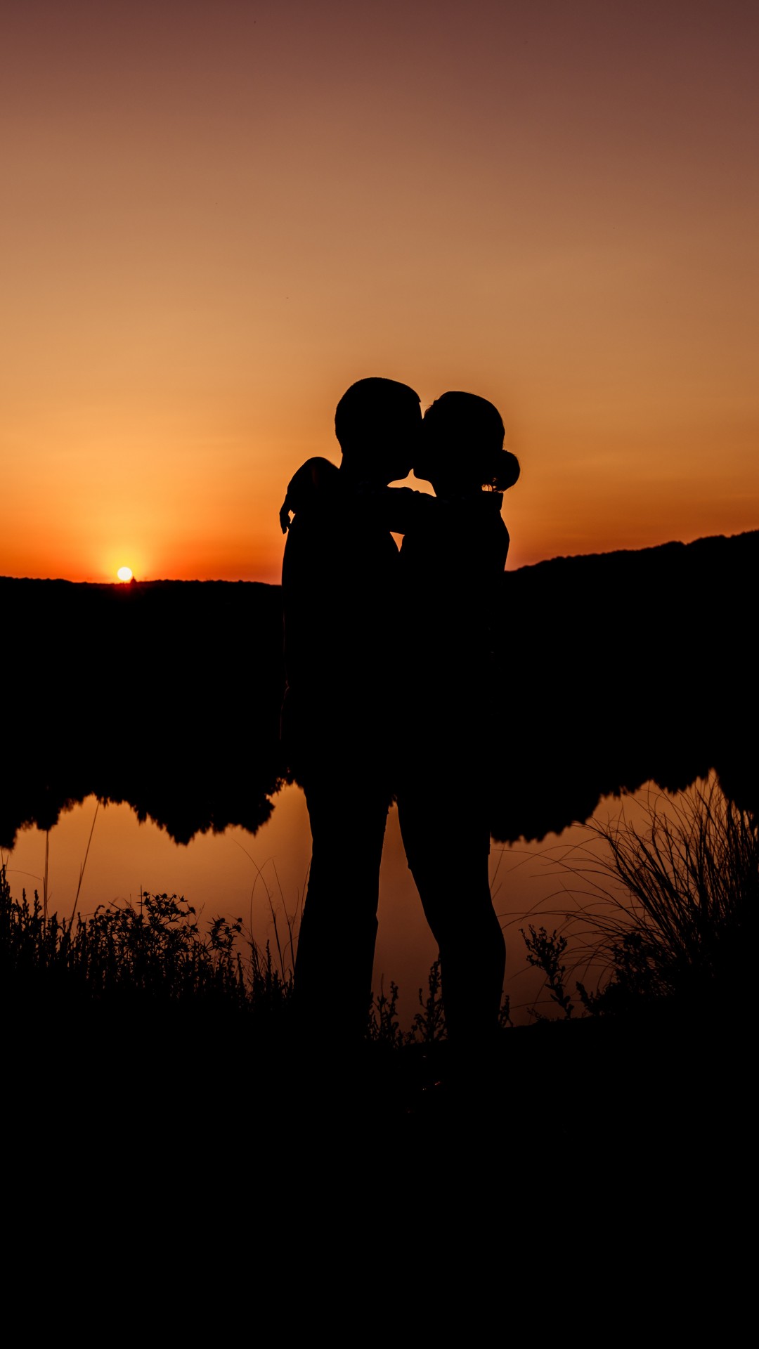 Couple Wallpaper Love 4k - HD Wallpaper 