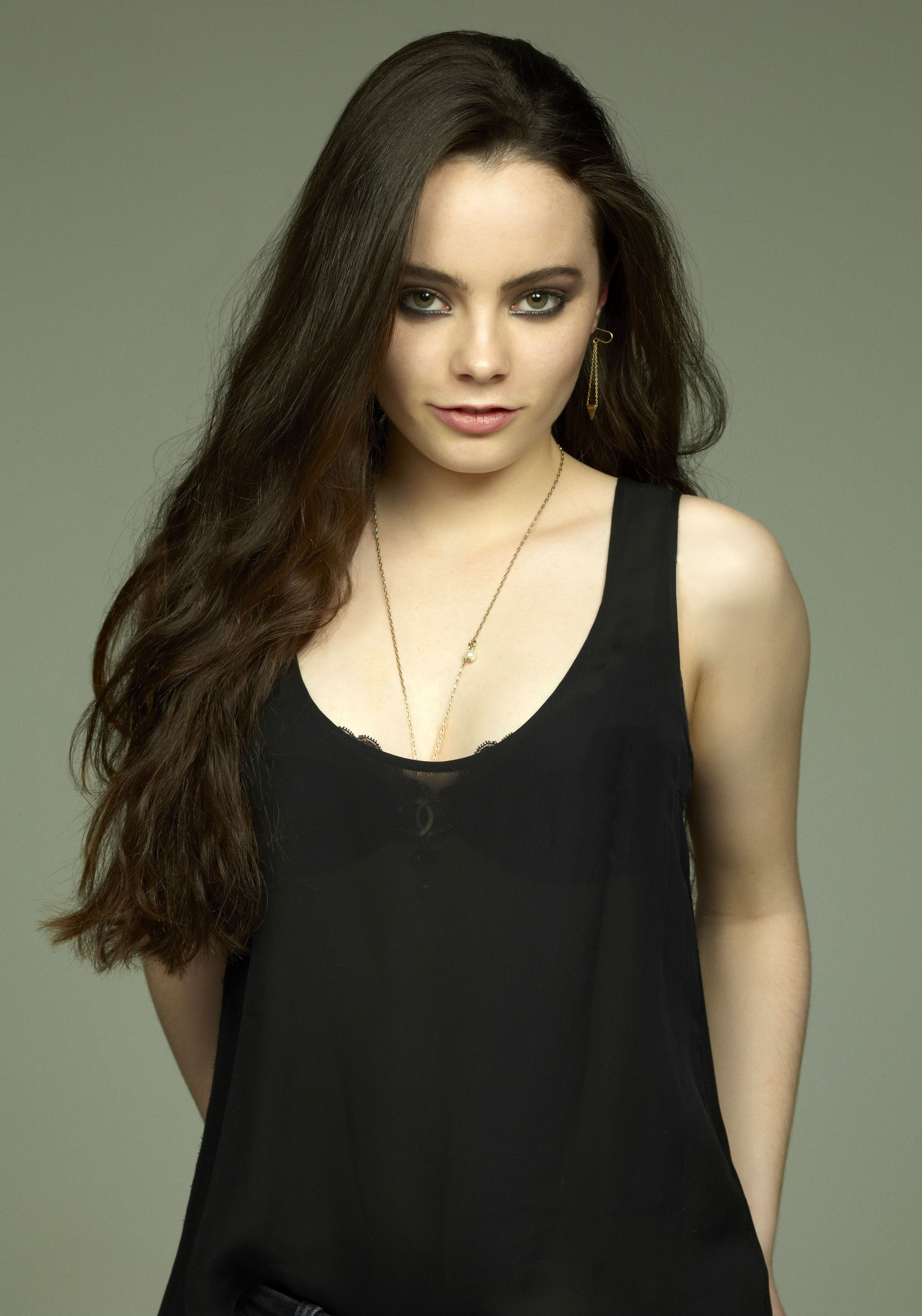 Freya Tingley Hot - HD Wallpaper 