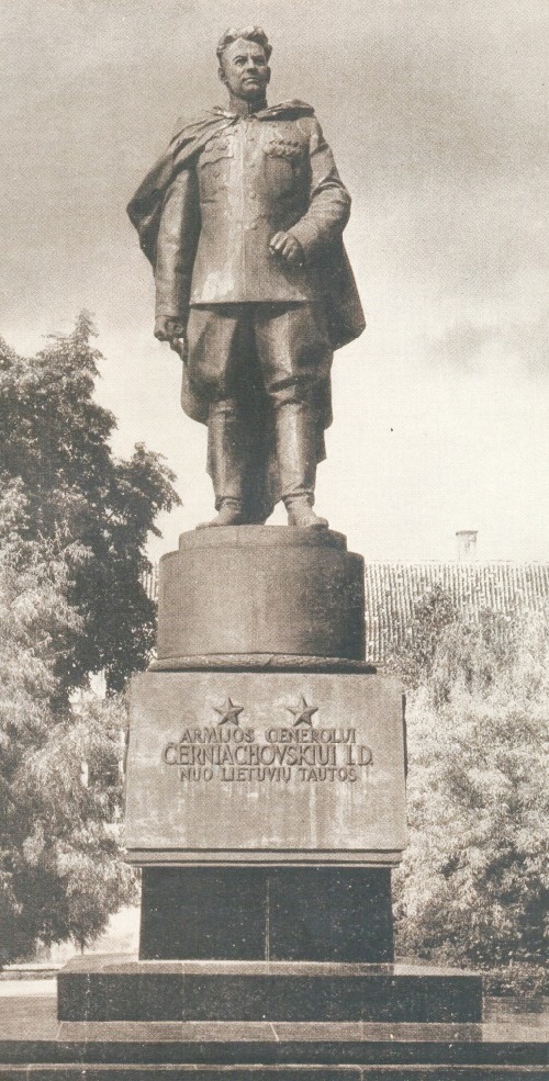 N V Name Image - Statue - HD Wallpaper 