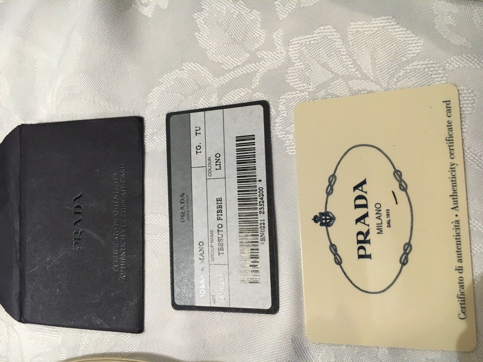 Leather - HD Wallpaper 