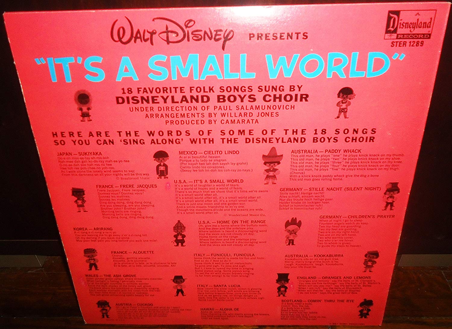 Walt Disney It's A Small World 18 Favorite Folk Songs - HD Wallpaper 