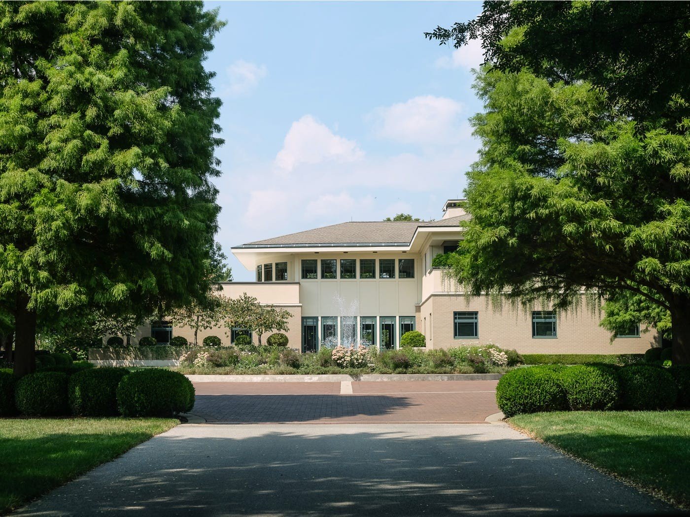 Sheikh Dubai Kentucky Horse Farm - HD Wallpaper 