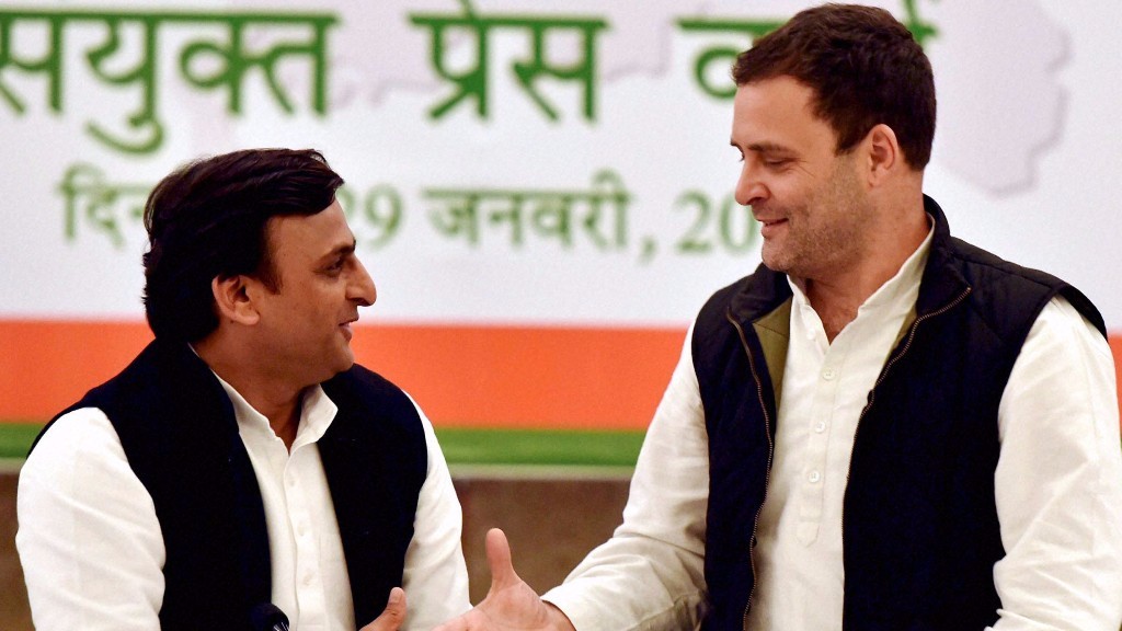 Akhilesh Yadav And Rahul Gandhi - HD Wallpaper 