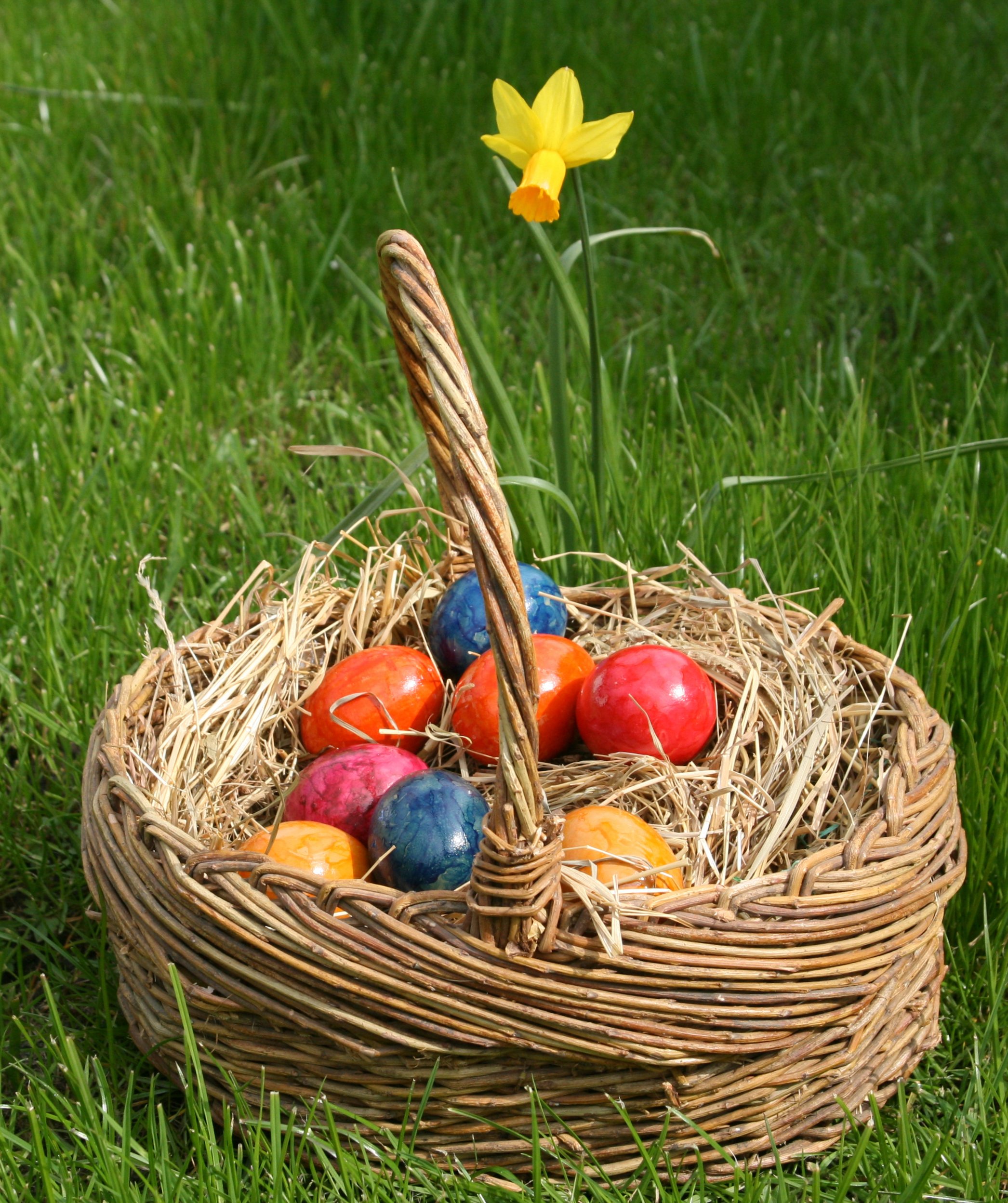 Eastereggs Und Ostereier - Easter Wikimedia - HD Wallpaper 